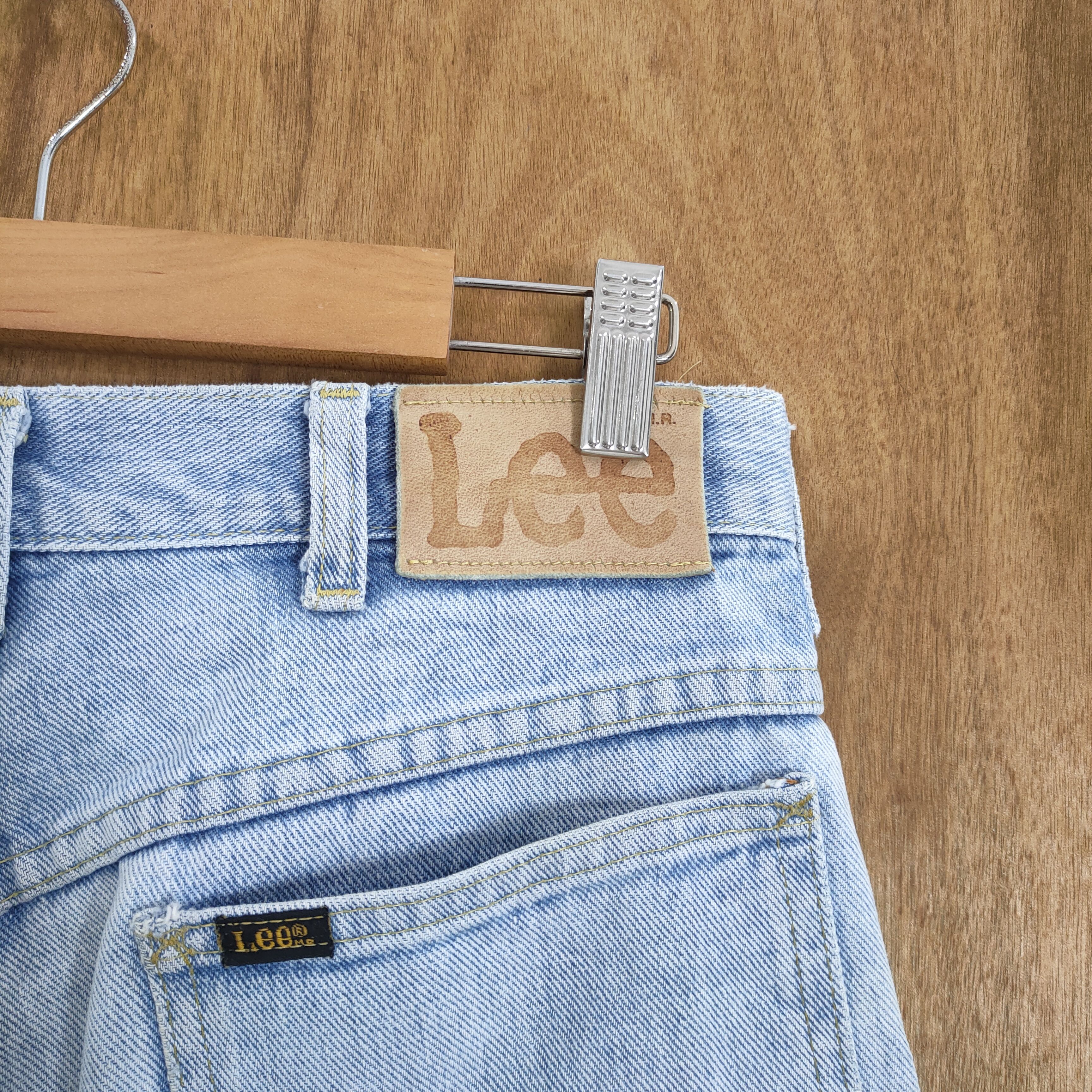 Vintage VINTAGE LEE USA LIGHT BLUE DISTRESSED JEANS PANTS Size US 32 / EU 48 - 11 Thumbnail