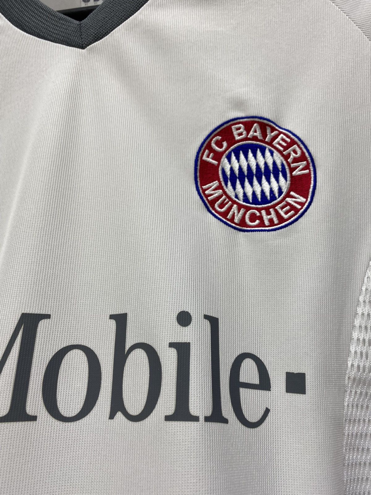Adidas × Vintage Adidas Bayern Munich 2002 2004 Away Soccer Football Jersey Size US XL / EU 56 / 4 - 11 Thumbnail