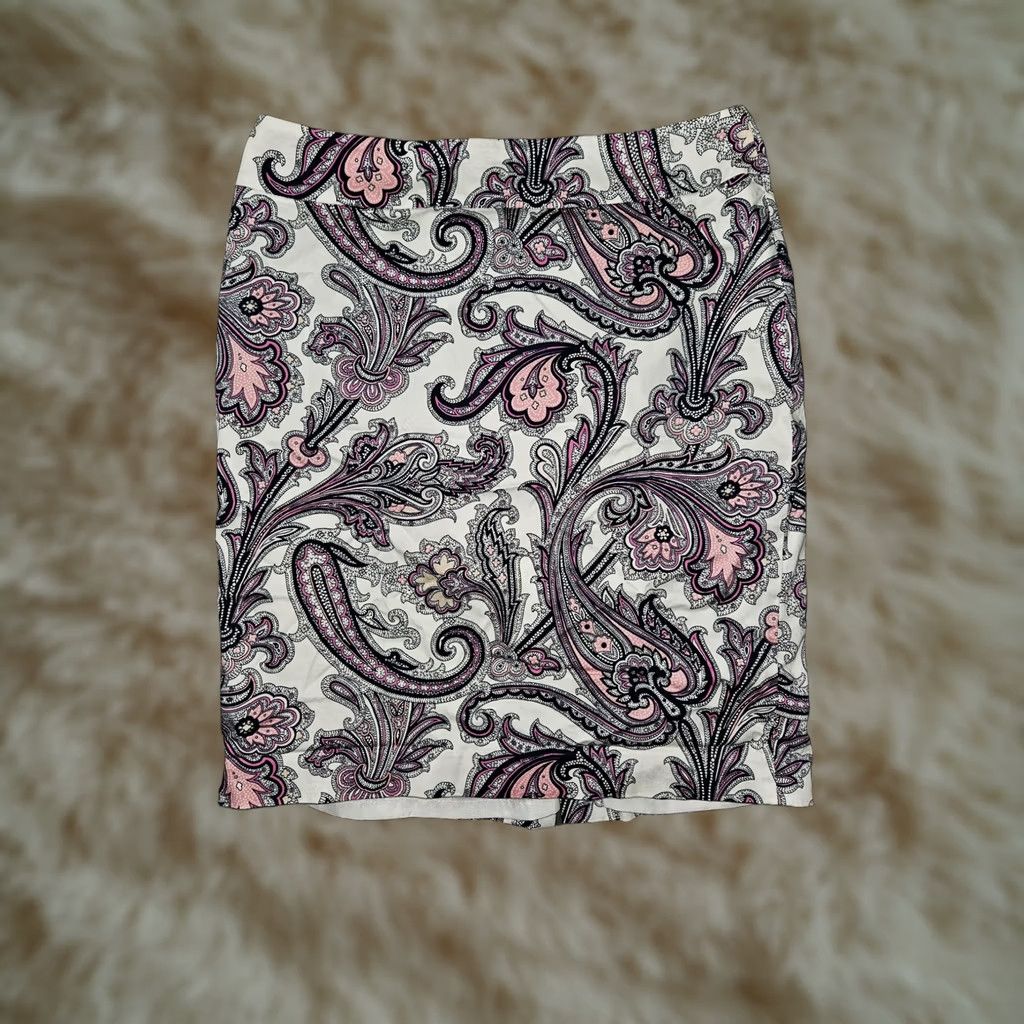 Ann Taylor Ann Taylor Skirt Womens 2P Petite Multicolor Paisley Stretch Lined Career Pencil 19in Waist 14in Zip Size 26" / US 2 / IT 38 - 1 Thumbnail