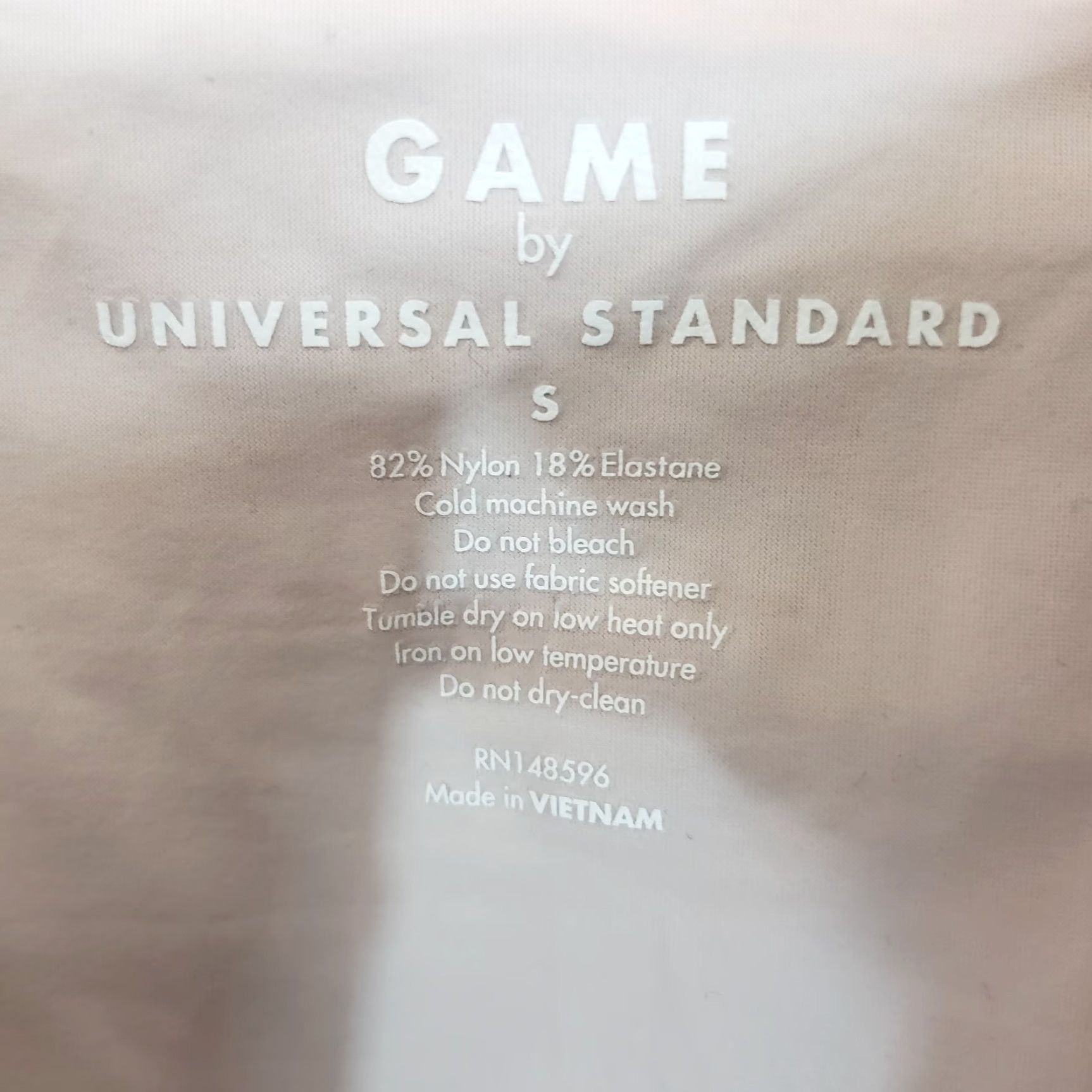 Vintage VINTAGE Game by Universal Standard Womens Top Shirt XS? 14/16 Black Asymmetrical Hem Tank V-Neck Pullover 21" Width 26.5" Length Mens? Size XL / US 12-14 / IT 48-50 - 5 Thumbnail