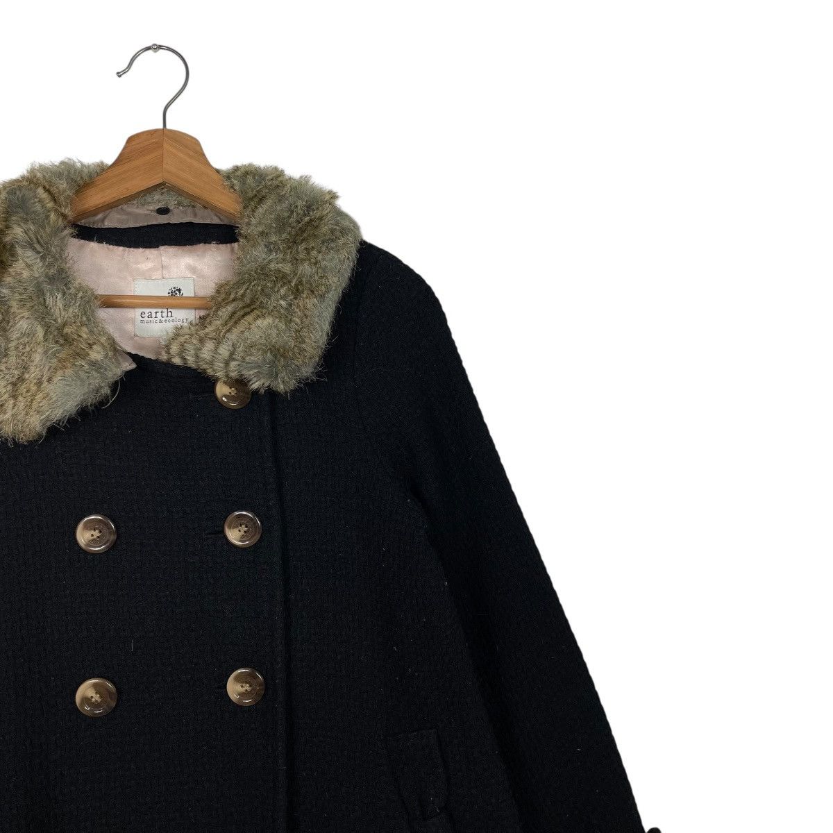 Japanese Brand Earth Music & Ecology Double Breasted Coat With Fur Colar Size S / US 4 / IT 40 - 5 Thumbnail