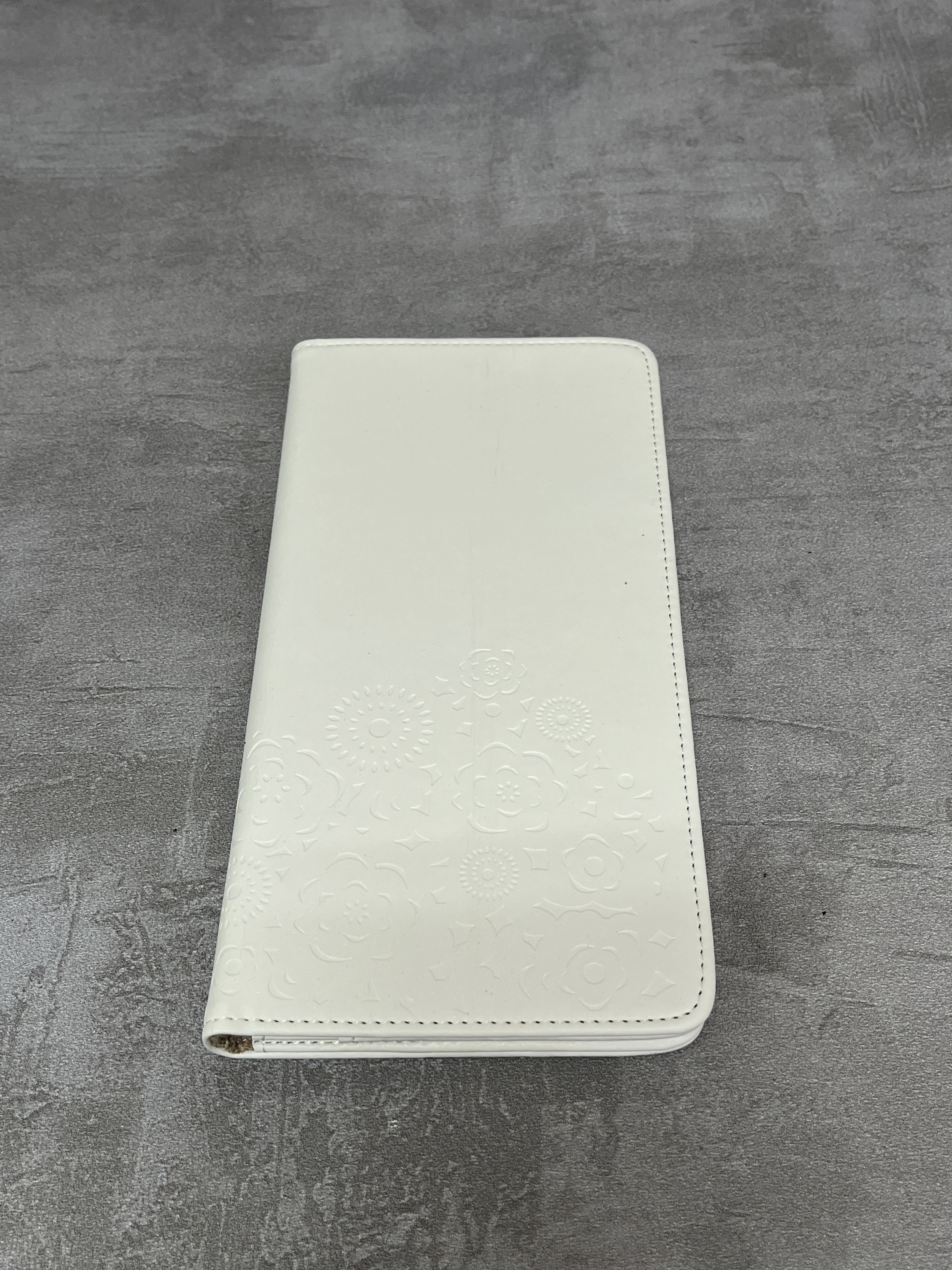 Roger Vivier Roger Vivier Beige Passport Holder Size ONE SIZE - 5 Thumbnail
