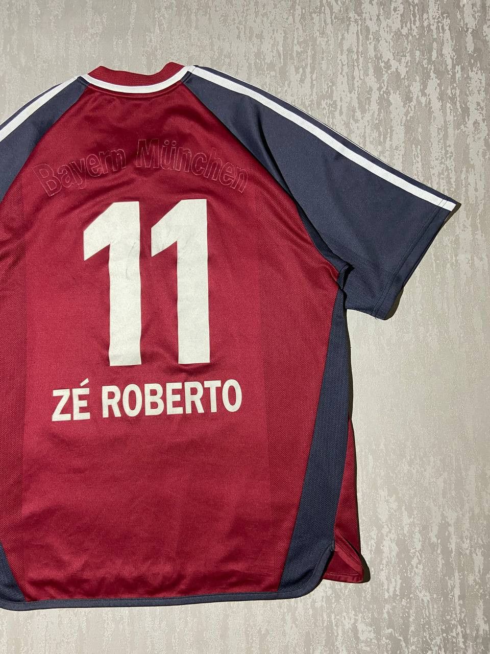 Adidas × Vintage Adidas FC Bayern Munich Jersey Z-Roberto 2002/03 T-Mobile Size US XL / EU 56 / 4 - 13 Thumbnail