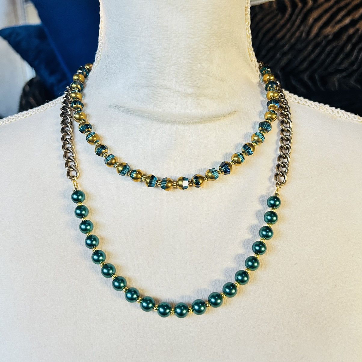 Handmade Handcrafted double strand di-cut glass chain link necklace Size ONE SIZE - 2 Thumbnail