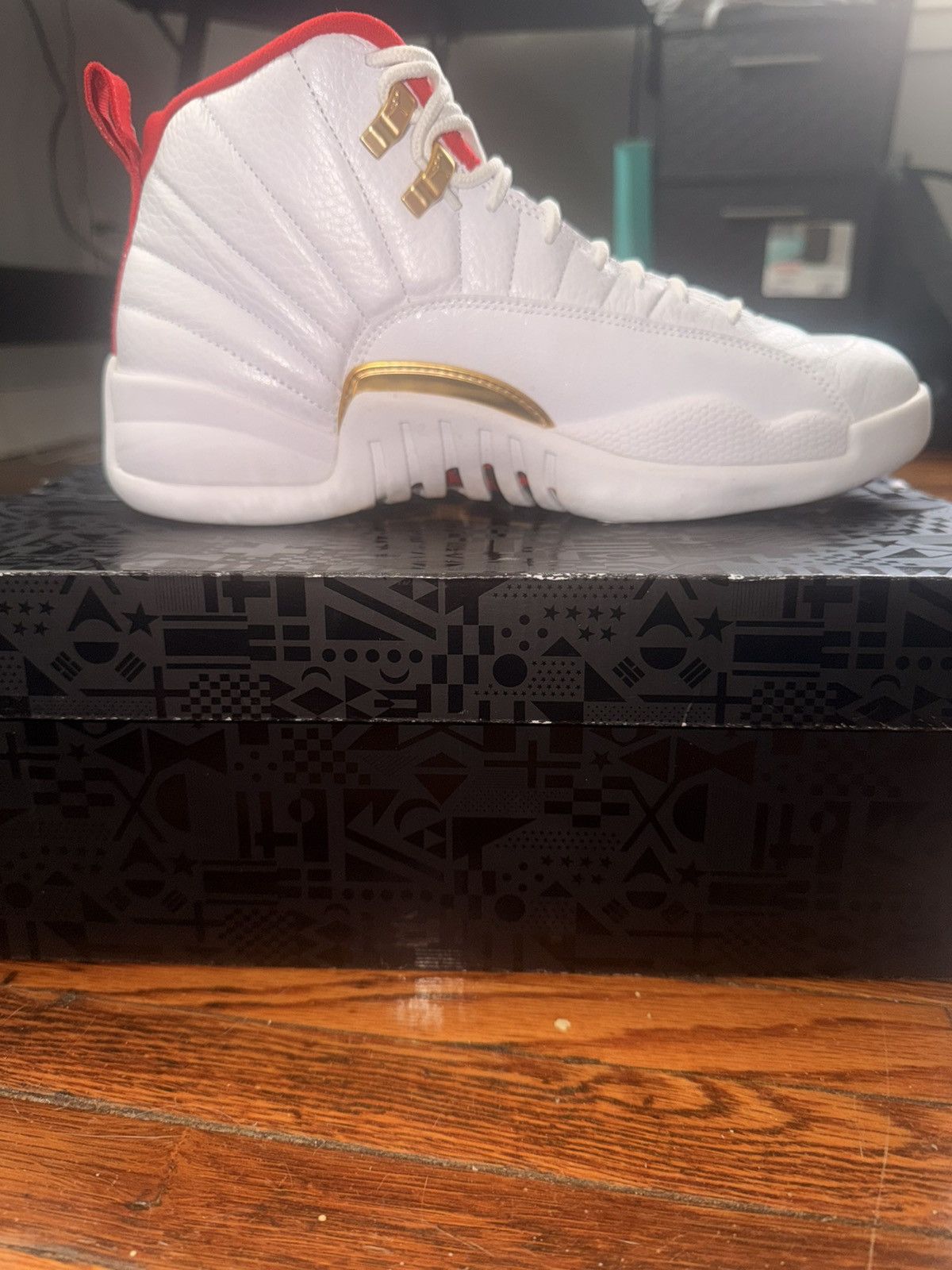 Jordan Brand Air Jordan ‘FIBA’ Retro 12s Size US 10.5 / EU 43-44 - 8 Thumbnail