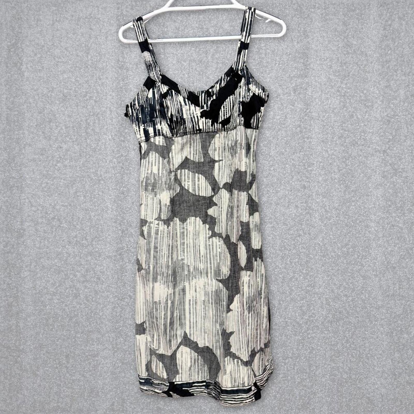 Designer New York & Company abstract print sundress size 6 Size M / US 6-8 / IT 42-44 - 4 Thumbnail