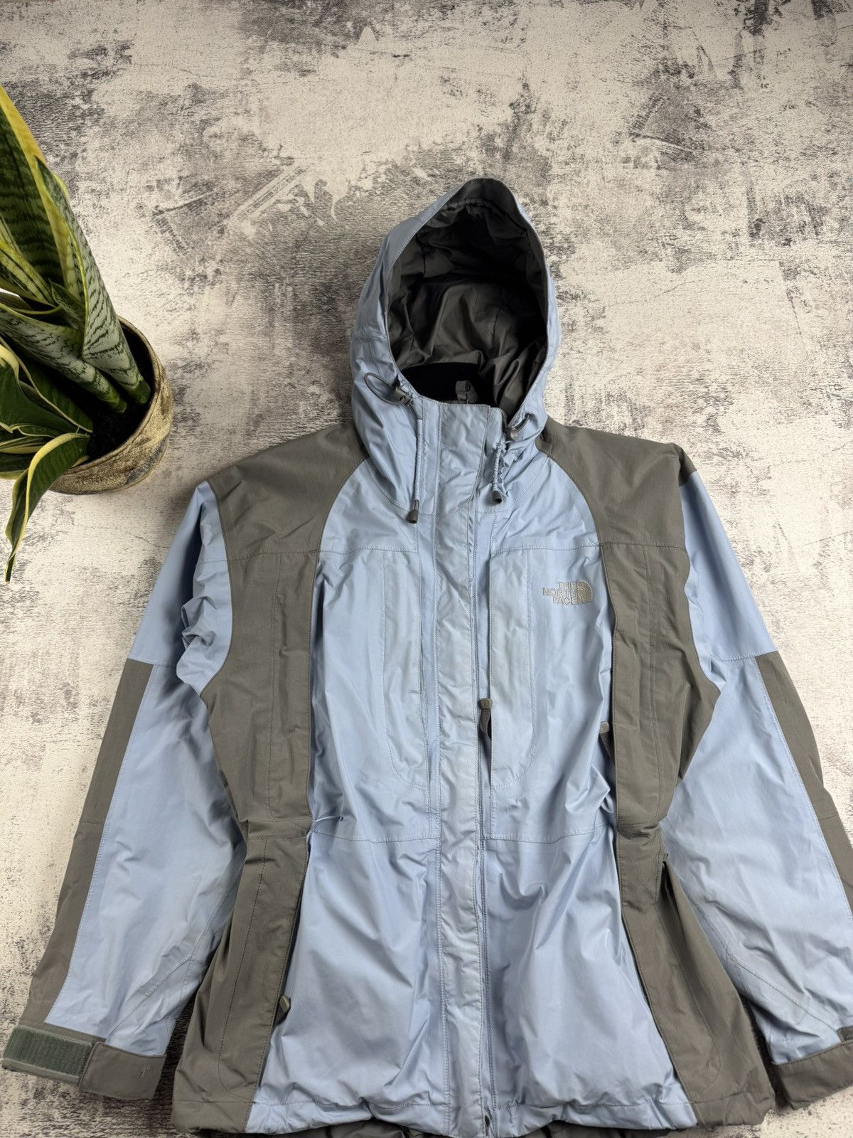 The North Face The North Face Gore-Tex Summit Series Women’s Medium Blue Zip Jacket Windbreaker Size M / US 6-8 / IT 42-44 - 4 Thumbnail