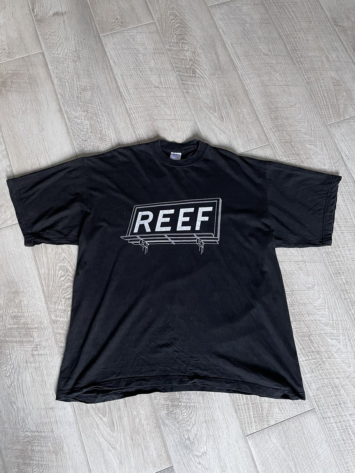 image of Band Tees x Rock Band Vintage 90's Jerzees Reef Band Tour 1998 T-Shirt Size XL Blac in Black, Men's