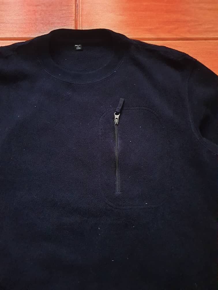 Uniqlo Uniqlo Navy blue sweatshirt Size US S / EU 44-46 / 1 - 5 Thumbnail