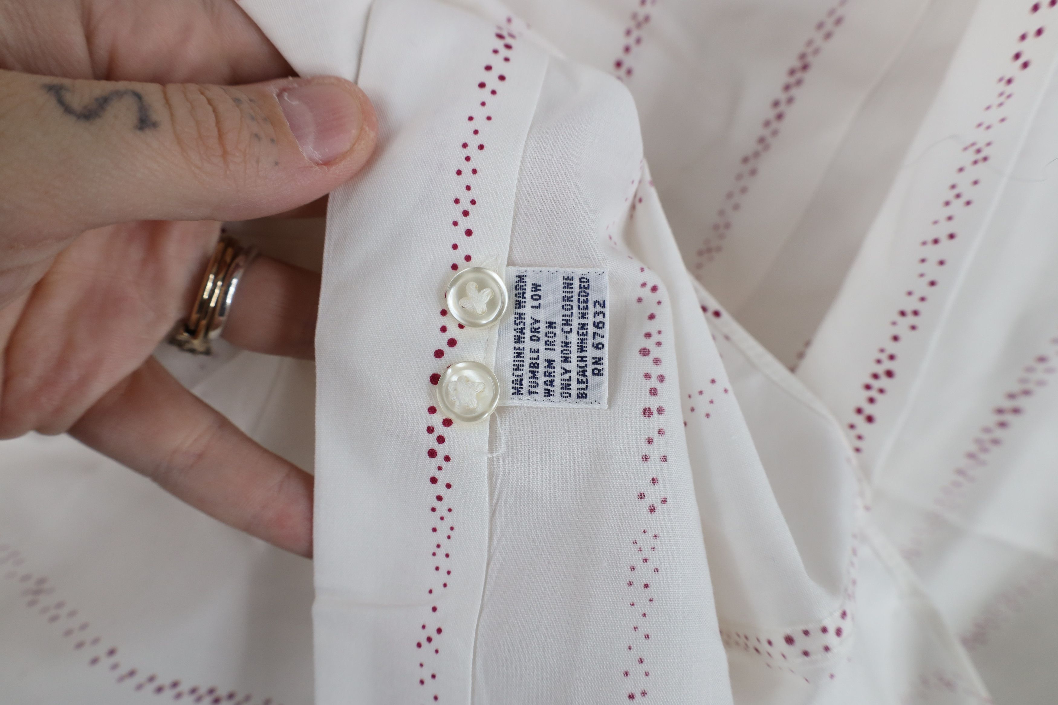 Vintage Vintage 90s Streetwear Polka Dot Sheer Collared Button Shirt Size US M / EU 48-50 / 2 - 10 Thumbnail