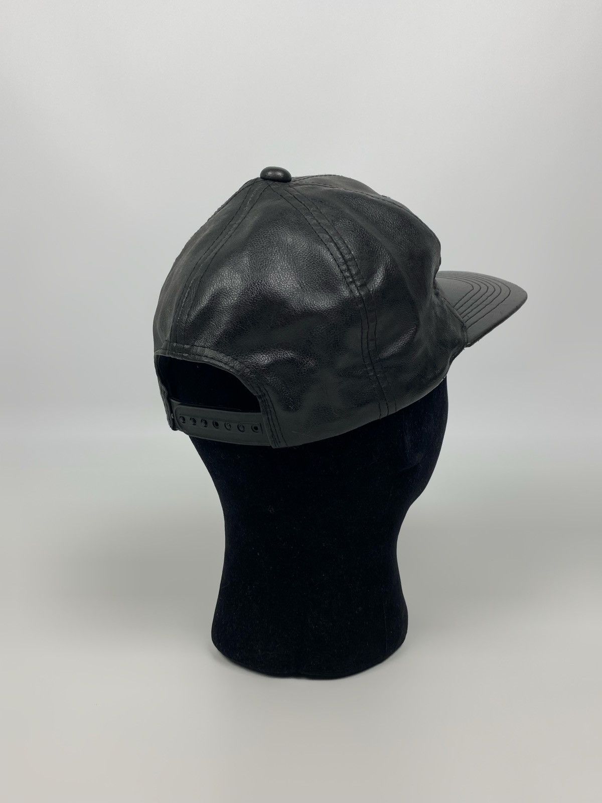 Vintage 1990’s Vintage Zero Spell Out PVC Coated Snap Back Hat Size ONE SIZE - 14 Thumbnail