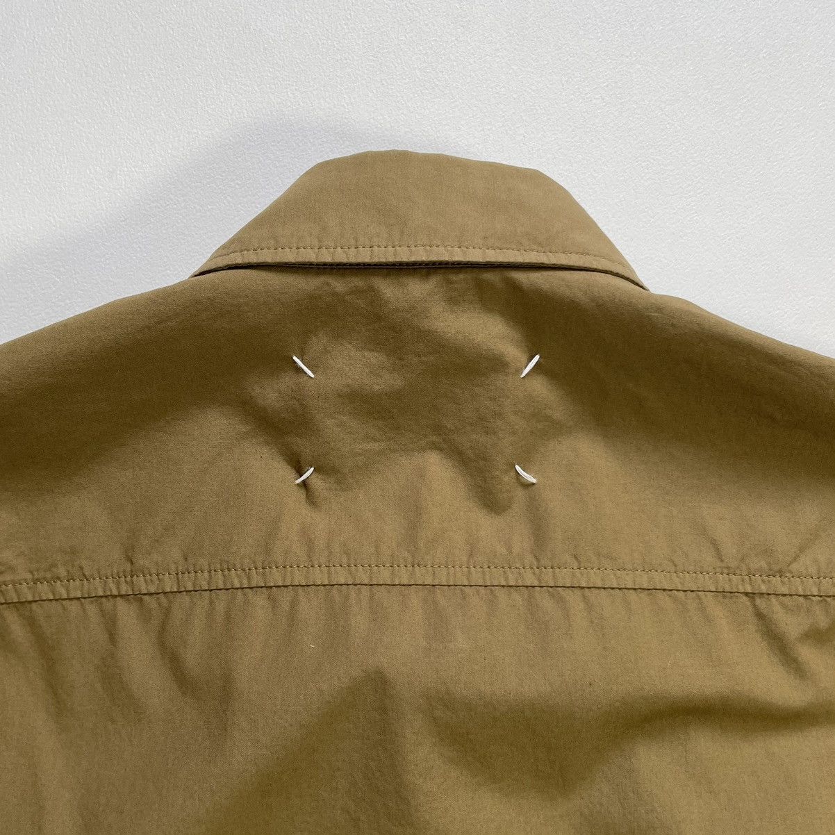 Maison Margiela A/W 17 ‘Olive Shimmer’ Cotton Shirt Size US M / EU 48-50 / 2 - 13 Thumbnail