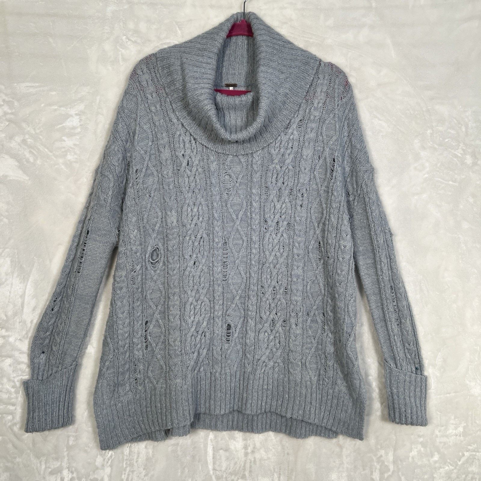 Free People Free People SHE'S ALL THAT Alpaca Blend Turtleneck Size L / US 10 / IT 46 - 1 Thumbnail