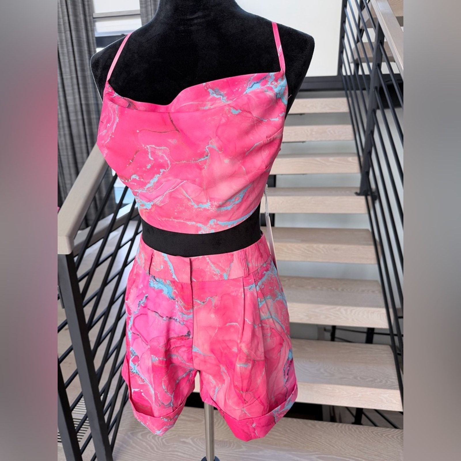 Other Pink and Blue Marble Crop Top & Matching Shorts set size S Size S / US 4 / IT 40 - 5 Thumbnail