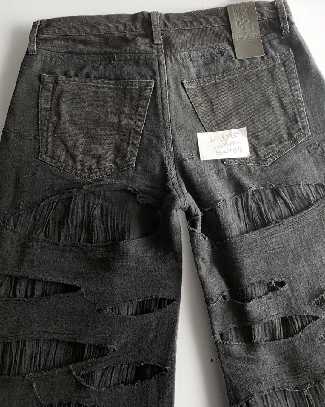 Paradoxe Paris Paradoxe Paris x Nubian Tokyo Ex Repair Baggy Denim 32 USED Size US 32 / EU 48 - 3 Thumbnail