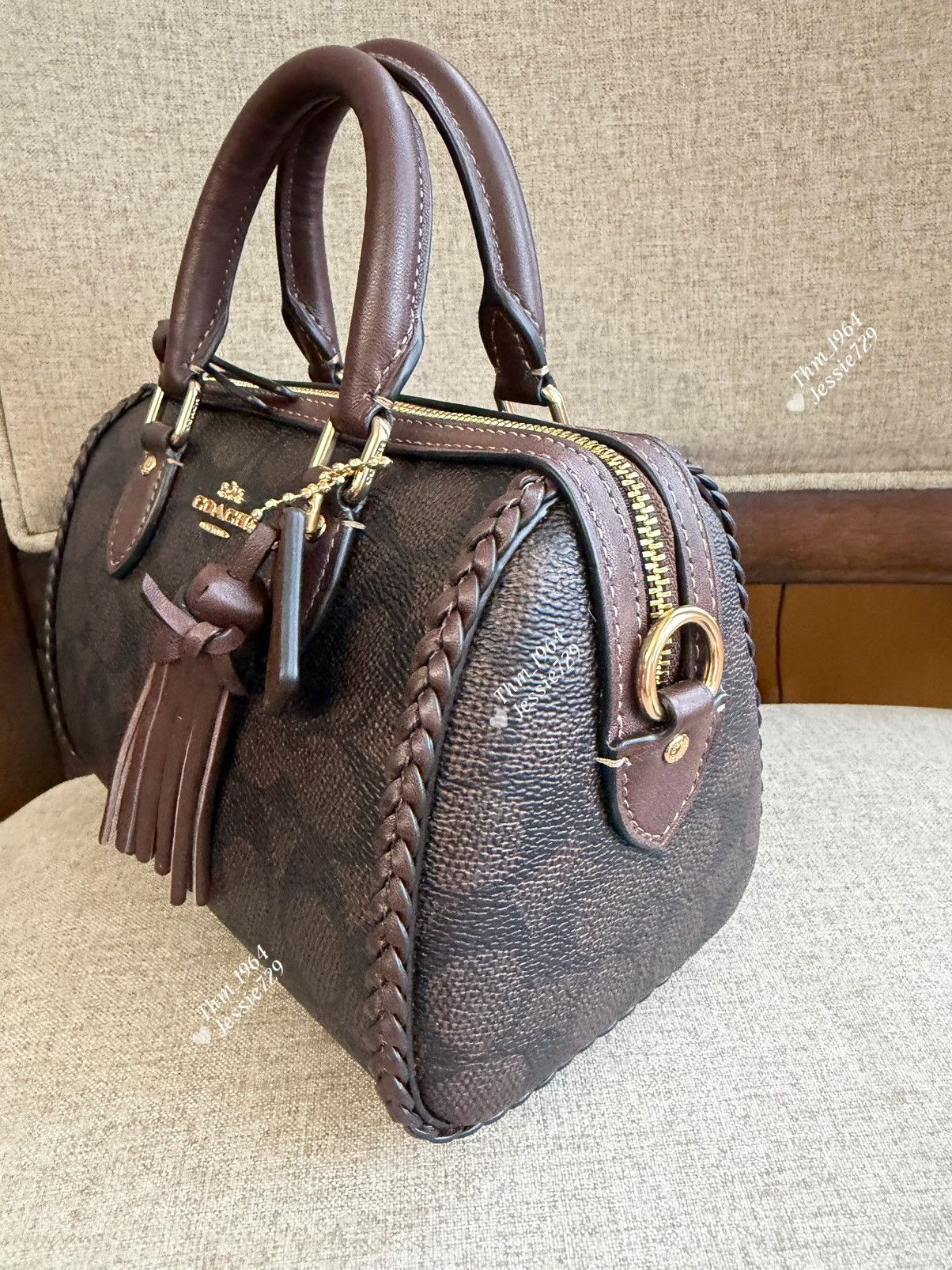 Coach NWT！COACH Mini Rowan Crossbody Bag In Signature With Fringe Size ONE SIZE - 4 Thumbnail