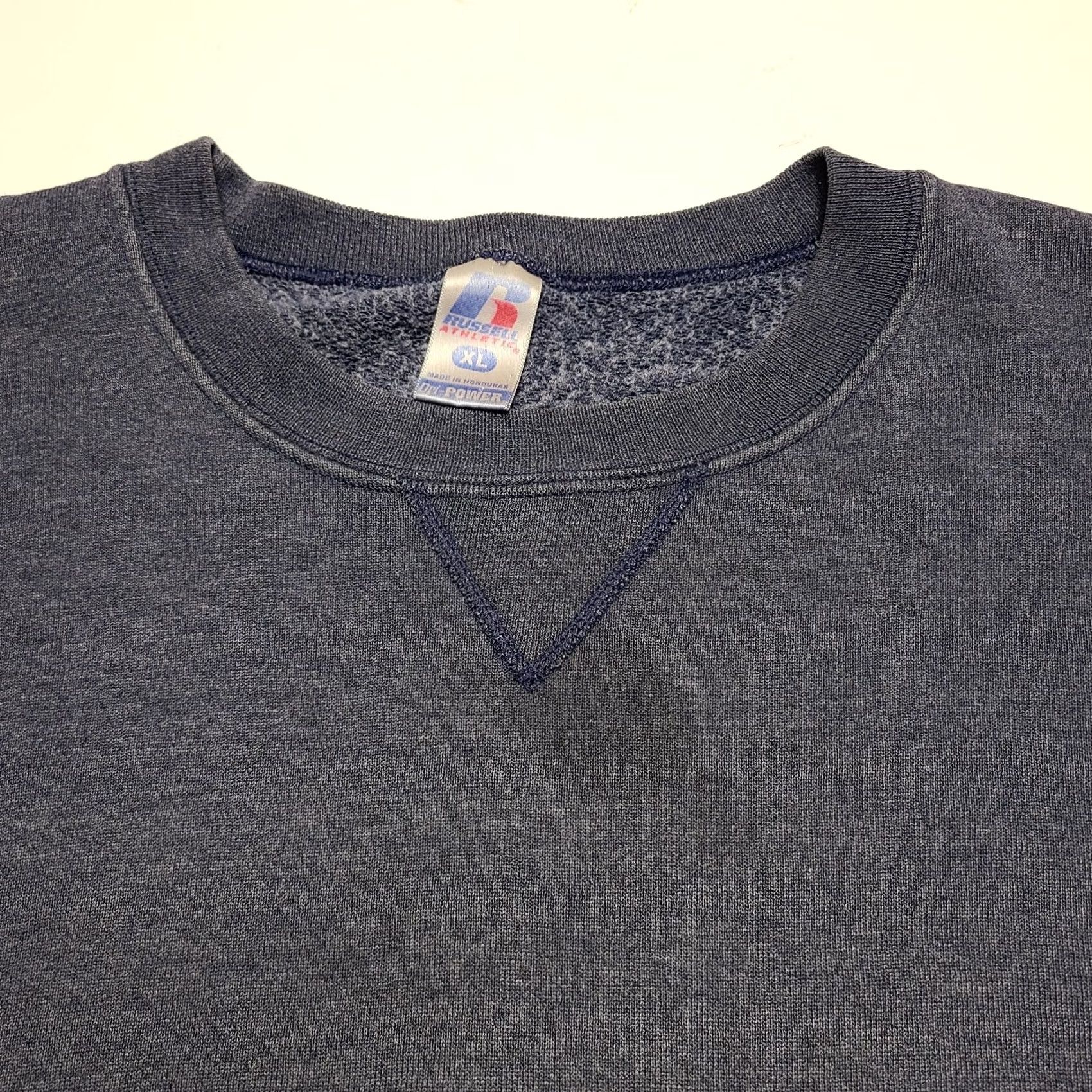 Russell Athletic VINTAGE Russell Athletic Blue Fleece Sweatshirt Men's XL Dri Power Distressed 90s Size US XL / EU 56 / 4 - 5 Thumbnail