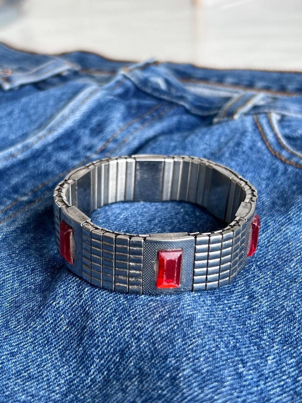 Jewelry Bracelet Silver Chrome Red Stone Crystal Y2K 90s Jewelry Size ONE SIZE - 2 Thumbnail