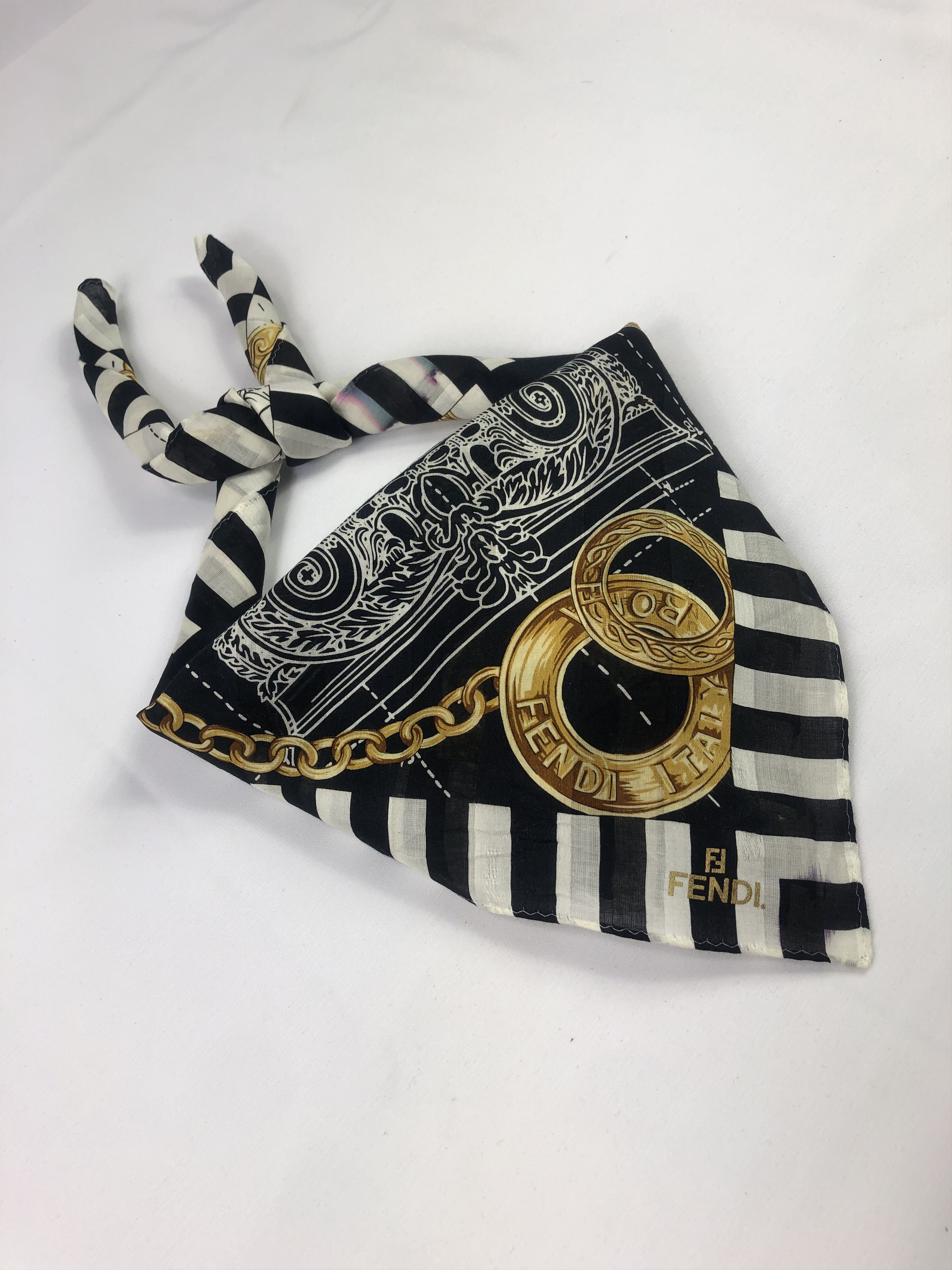 Vintage Fendi Handkerchief / Bandana / Neckerchief A1215 Size ONE SIZE - 2 Thumbnail