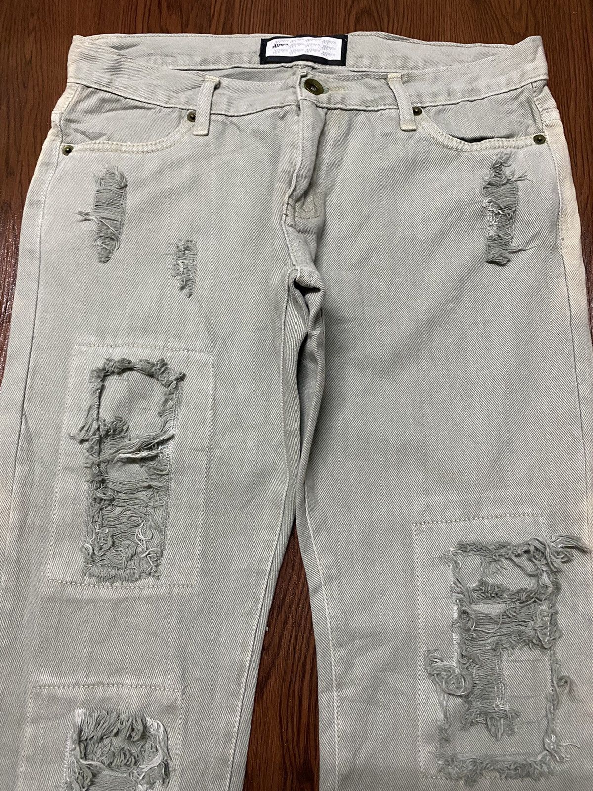 Japanese Brand Vintage Japanese Brand Distressed Loose Jeans Size US 32 / EU 48 - 3 Thumbnail