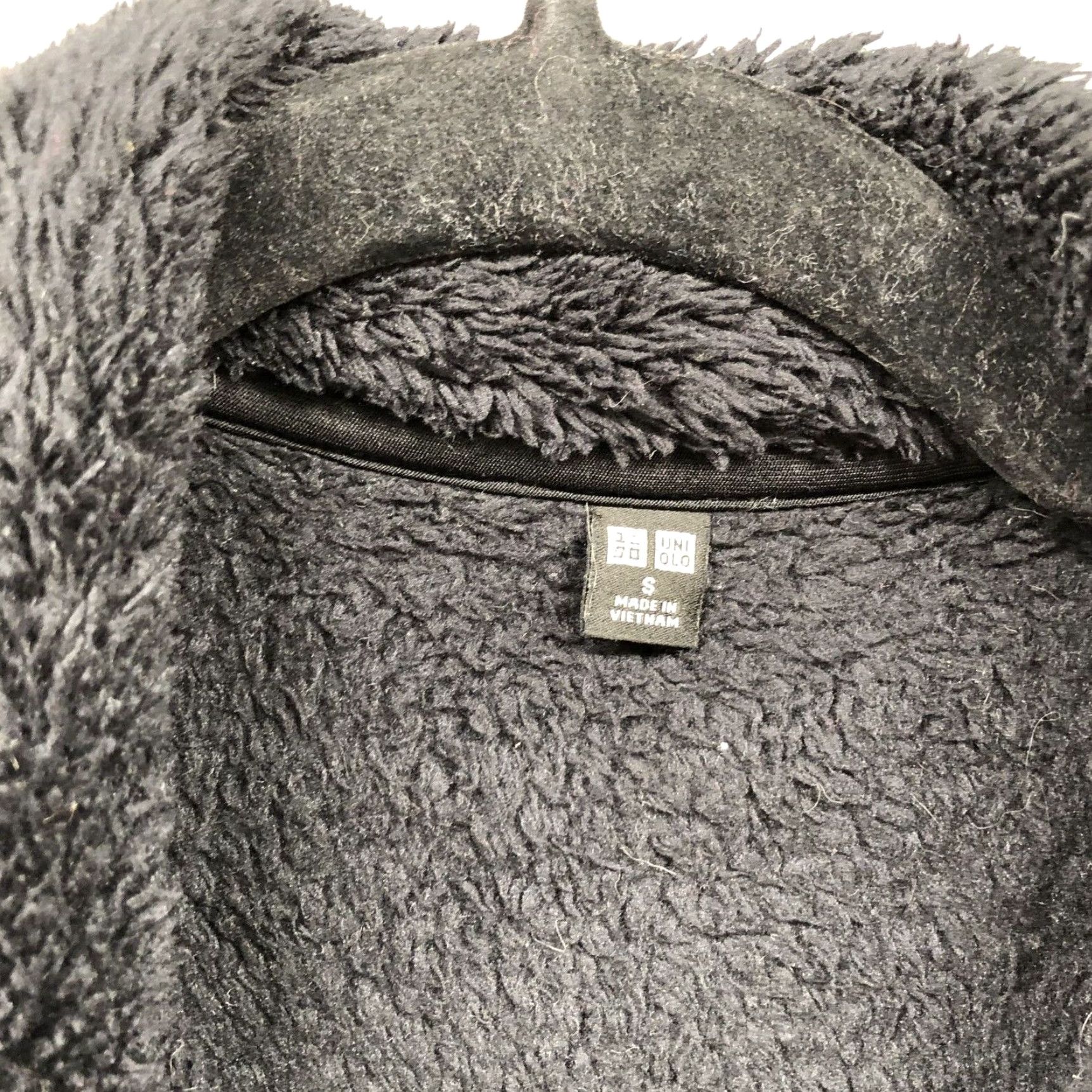 Uniqlo Uniqlo Plush Fleece Vest Jacket Womens S Black Sherpa Full Zip Sleeveless Jacket Vest Black Full Zip Womens S Uniqlo Size S / US 4 / IT 40 - 3 Thumbnail