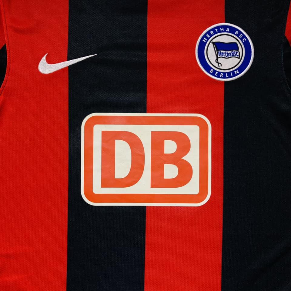 Nike 2009-10 Hertha Berlin Away Nike 360702-010 Size US S / EU 44-46 / 1 - 3 Thumbnail