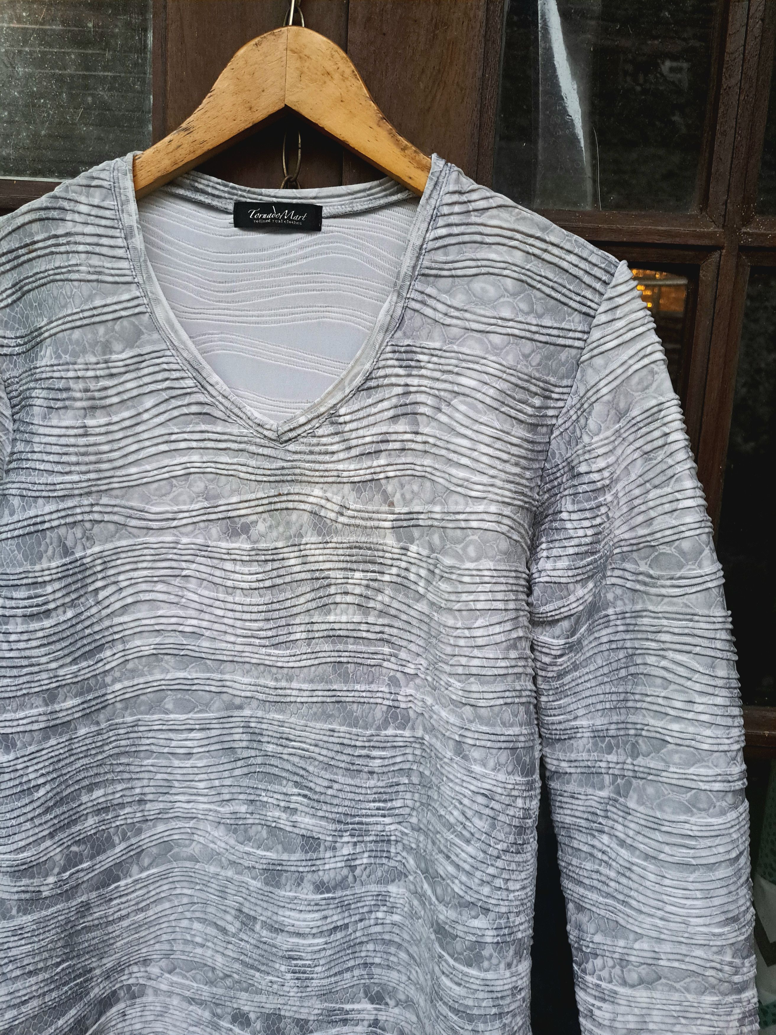 If Six Was Nine Tornado Mart Pleated Long Sleeve Tshirt Size Large Size L / US 10 / IT 46 - 2 Thumbnail