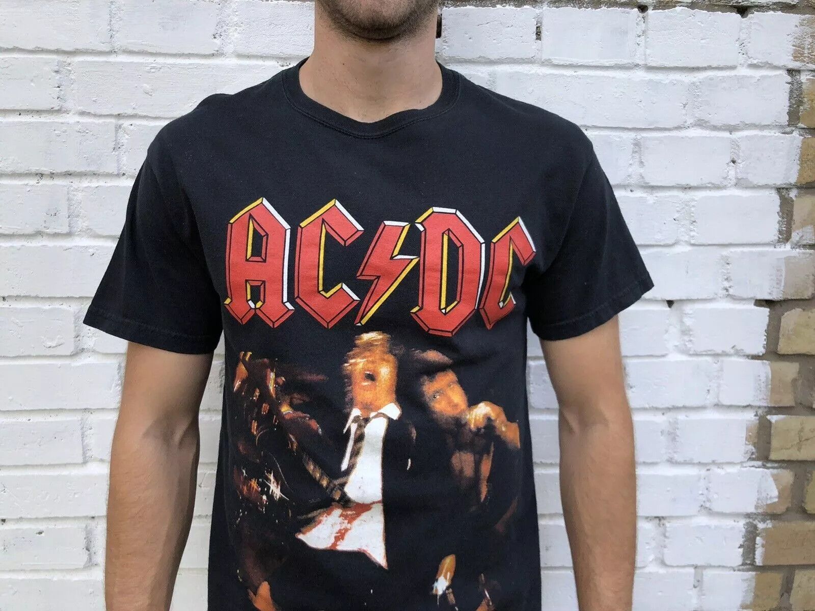 Gildan VINTAGE AC DC AC/DC 2001 SHIRT BAND TOUR VINTAGE OFFICIAL Size US M / EU 48-50 / 2 - 2 Thumbnail