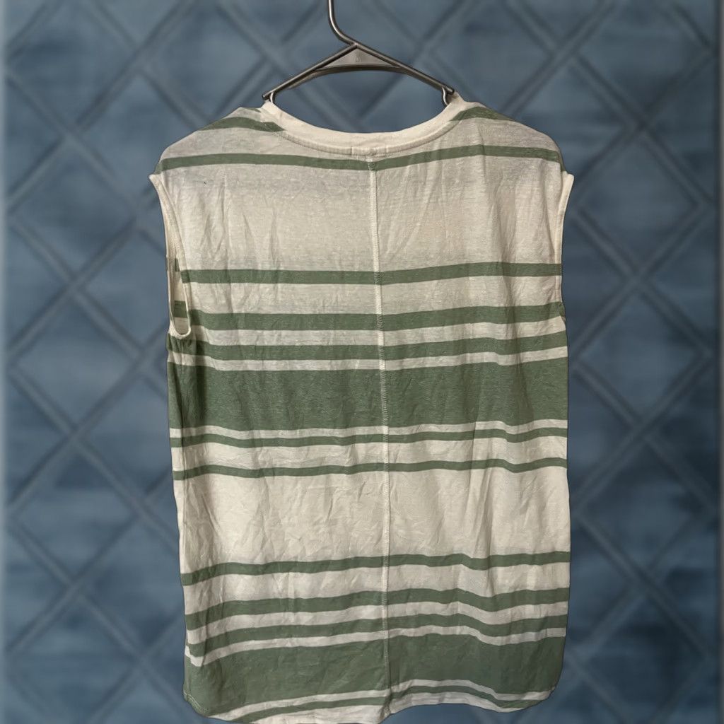 Gap Gap Green White Striped Sleeveless Tank Top Blouse Women Small Tank Women Size S Green Accent Ruffle Cotton Viscoe Basic VINTAGE not specified Size S / US 4 / IT 40 - 1 Thumbnail