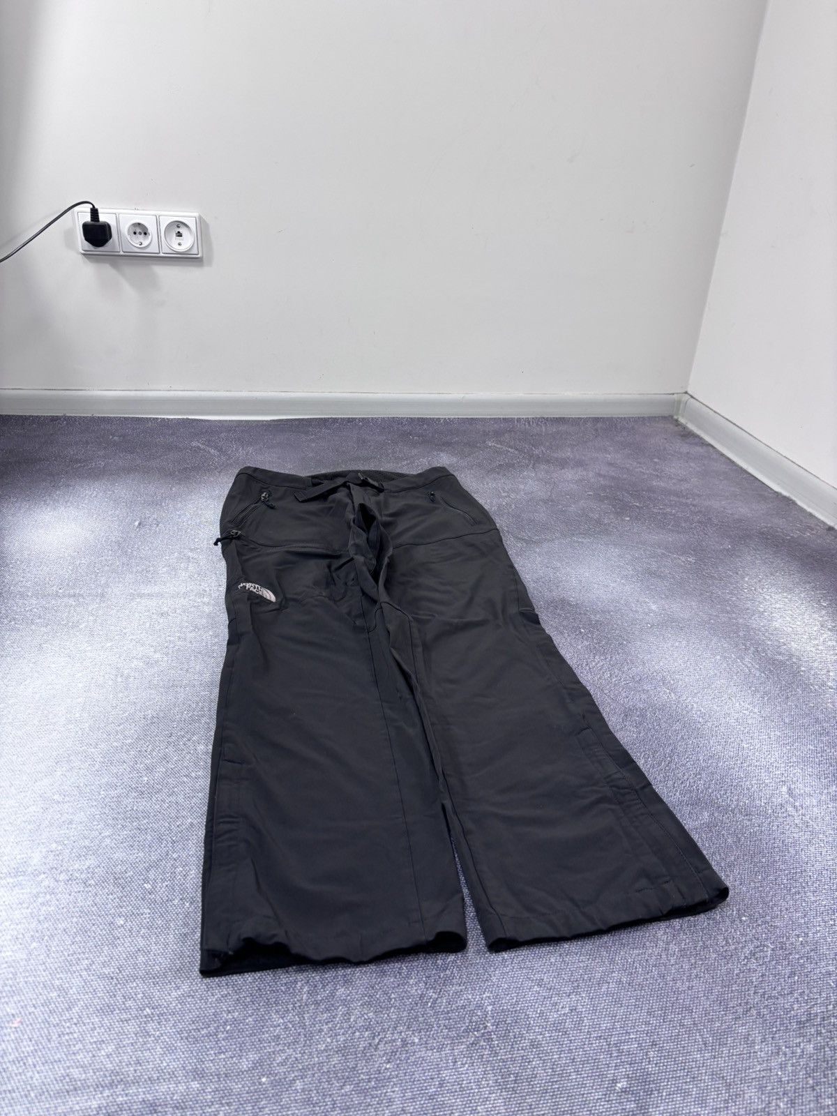 The North Face The North Face Men’s Black Belted Tech Outdoor Hiking Pants Size US 30 / EU 46 - 3 Thumbnail