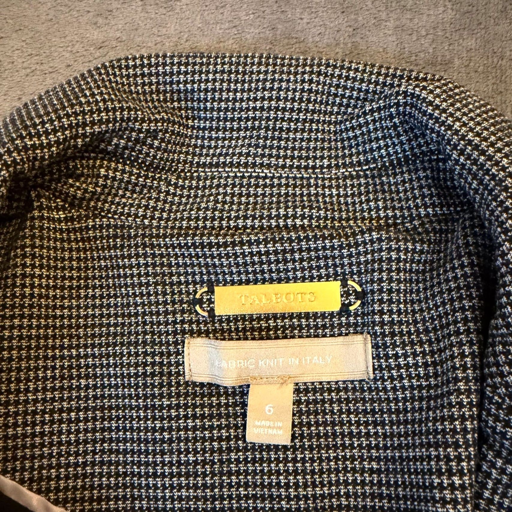 Talbots Talbots Black White Houndstooth Italian Knit Single Button Blazer Womens Size 6 Size M / US 6-8 / IT 42-44 - 2 Thumbnail