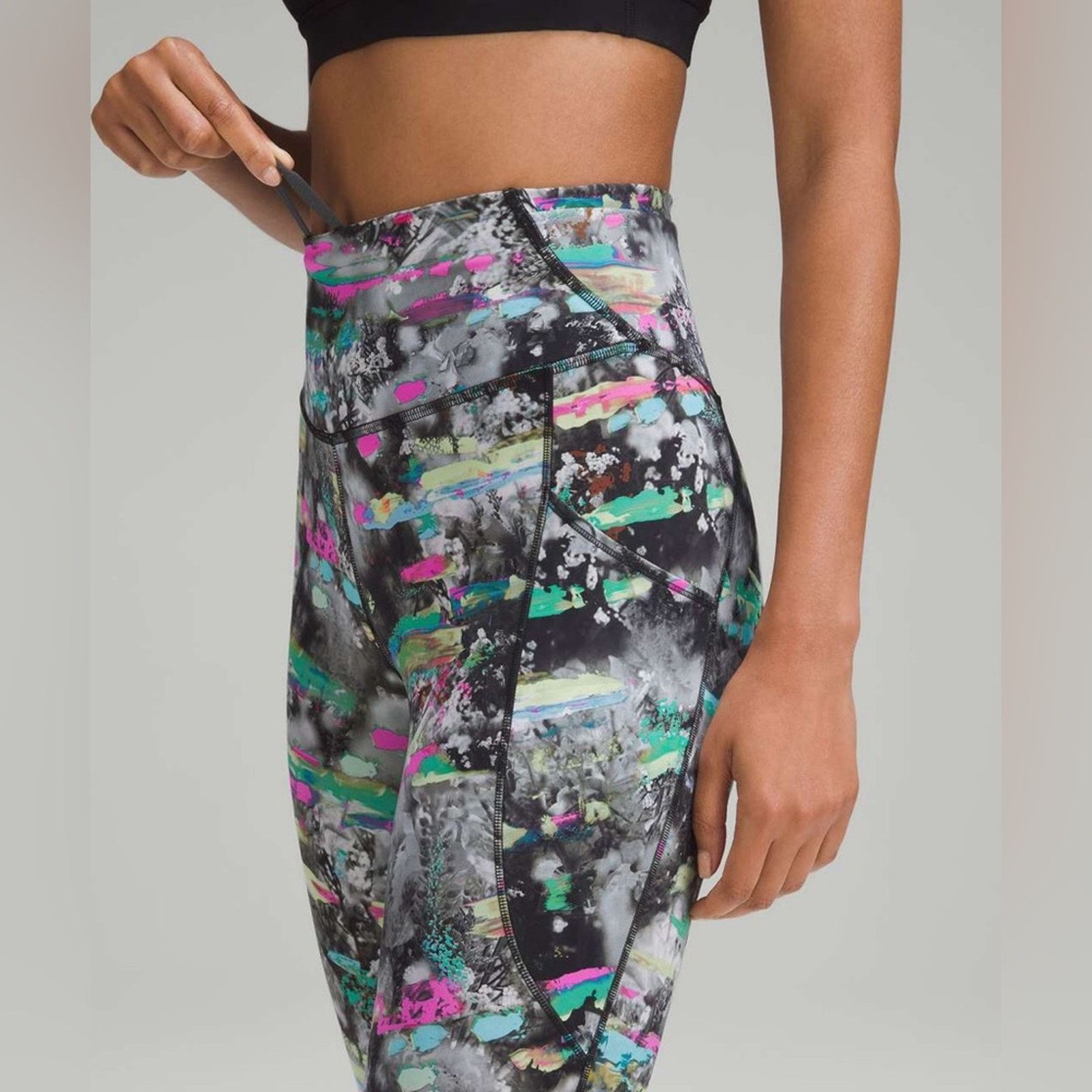 Lululemon NEW! LULULEMON Sz 2 Fast Free HR Tight 25” Running Leggings Size 26" / US 2 / IT 38 - 3 Thumbnail