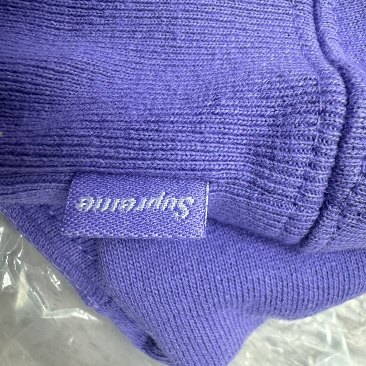 Hypebeast Supreme Small Box Hooded Sweatshirt Light Purple Deadstock Size US S / EU 44-46 / 1 - 6 Thumbnail