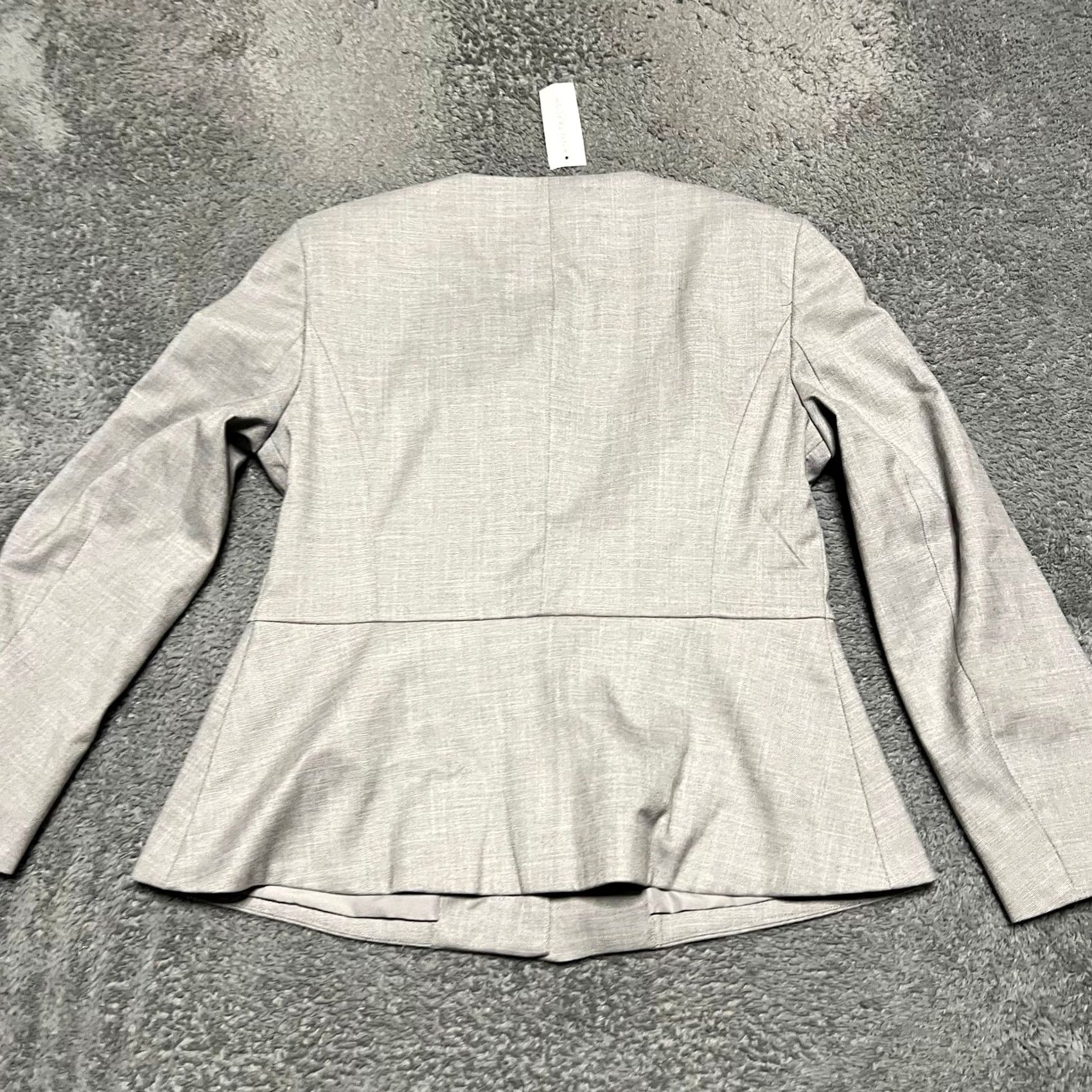 Ann Taylor Ann Taylor Blazer Jacket Womens 4 Crosshatch Collarless Peplum Grey Coat/Blazer Grade: Factory, Marks on sleeve Size S / US 4 / IT 40 - 3 Thumbnail