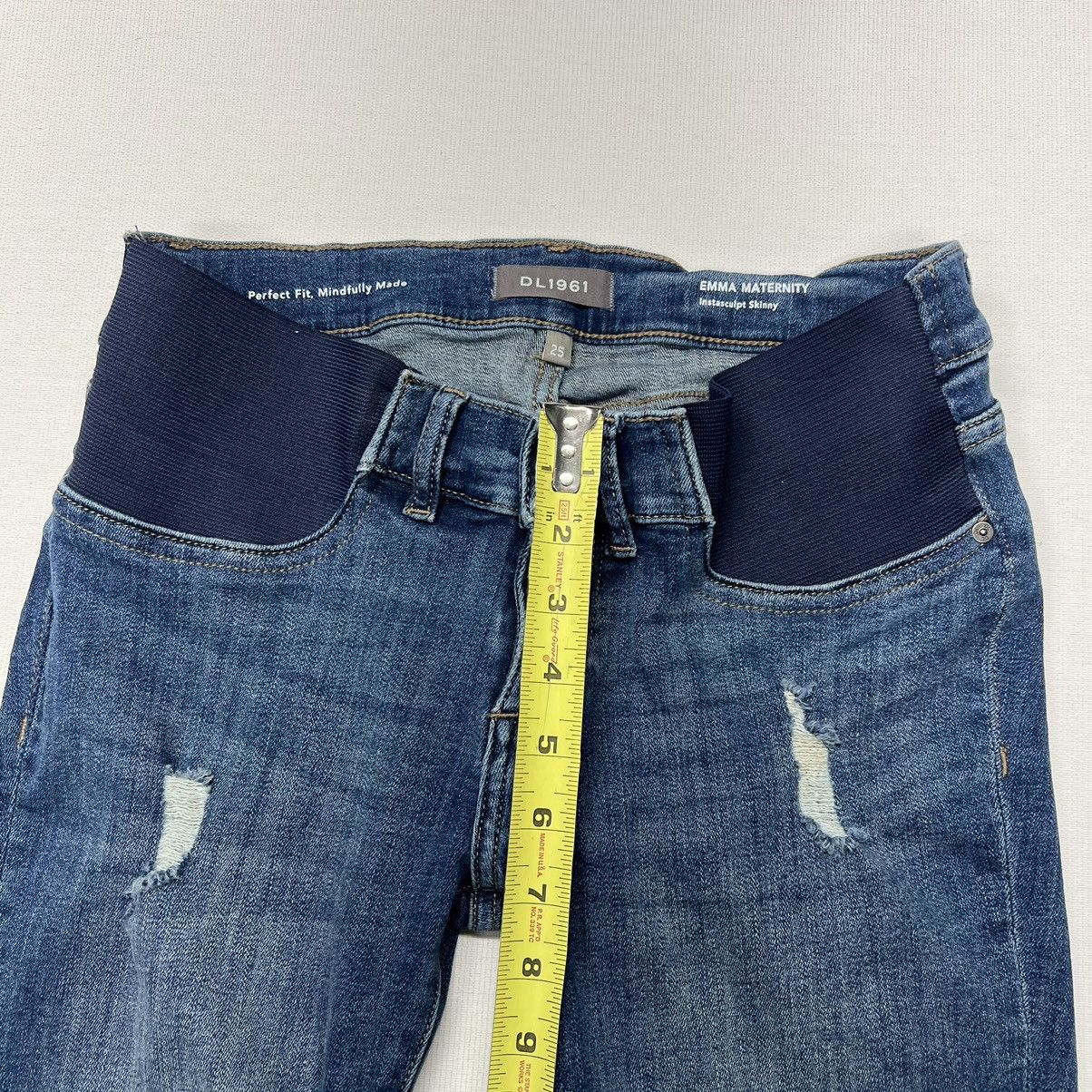 DL1961 DL1961 Jeans Emma Maternity Instasculpt Skinny Distressed Size 25" / US 0 / IT 36 - 21 Thumbnail