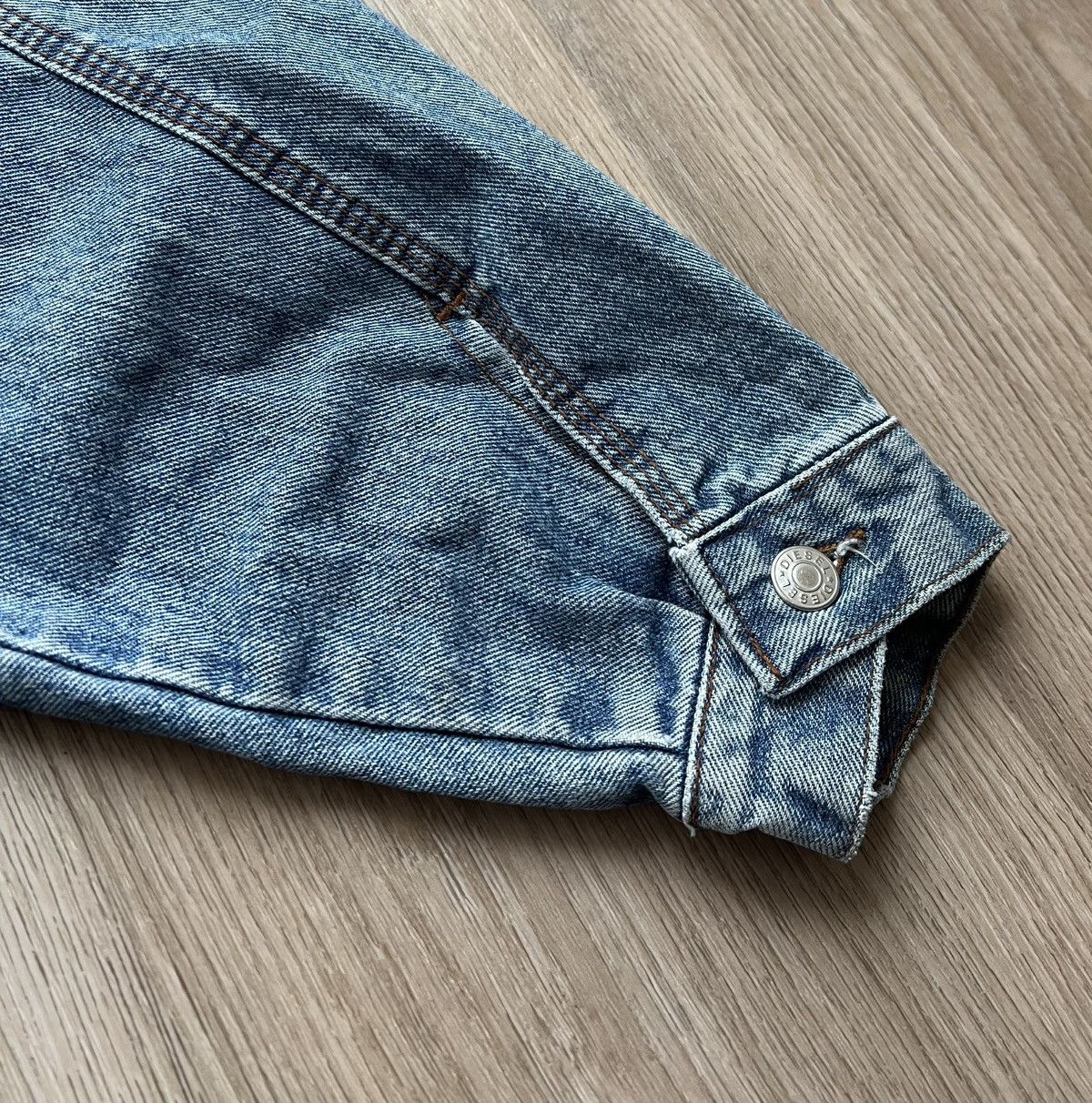 Diesel × Vintage Vintage 90s Diesel Washed Blue Denim Bomber Jacket Size US L / EU 52-54 / 3 - 17 Thumbnail