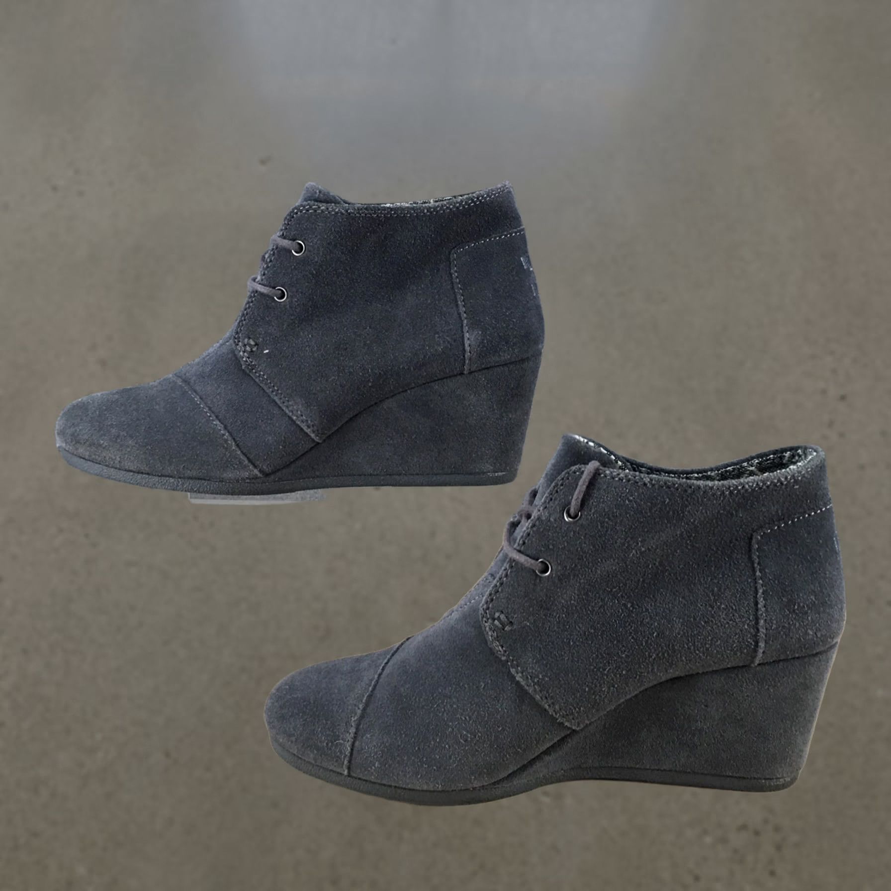 Toms TOMS Boots Womens 9.5 Desert Wedge Ankle Boot Gray Suede Leather Casual Lace Up Boots Size US 10 / IT 40 - 1 Thumbnail