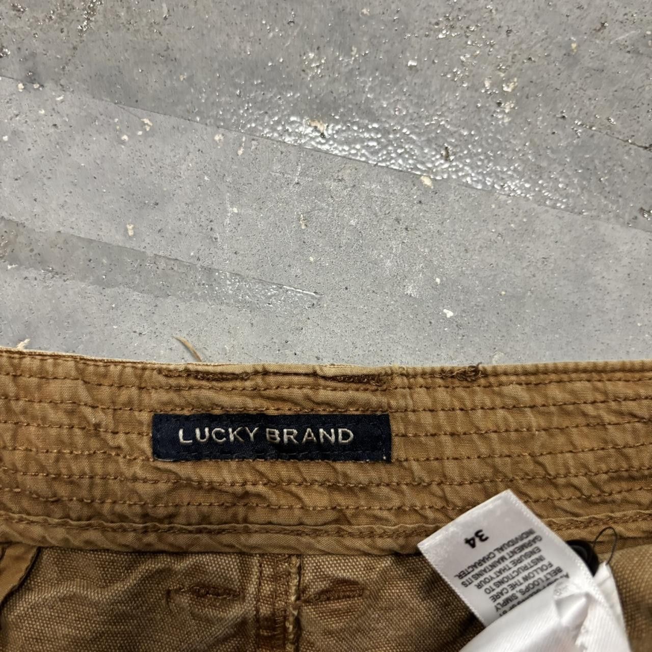 Japanese Brand × Vintage Crazy Vintage Y2K/2000s Tan Summer Essential Cargo Shorts! Size US 34 / EU 50 - 6 Thumbnail