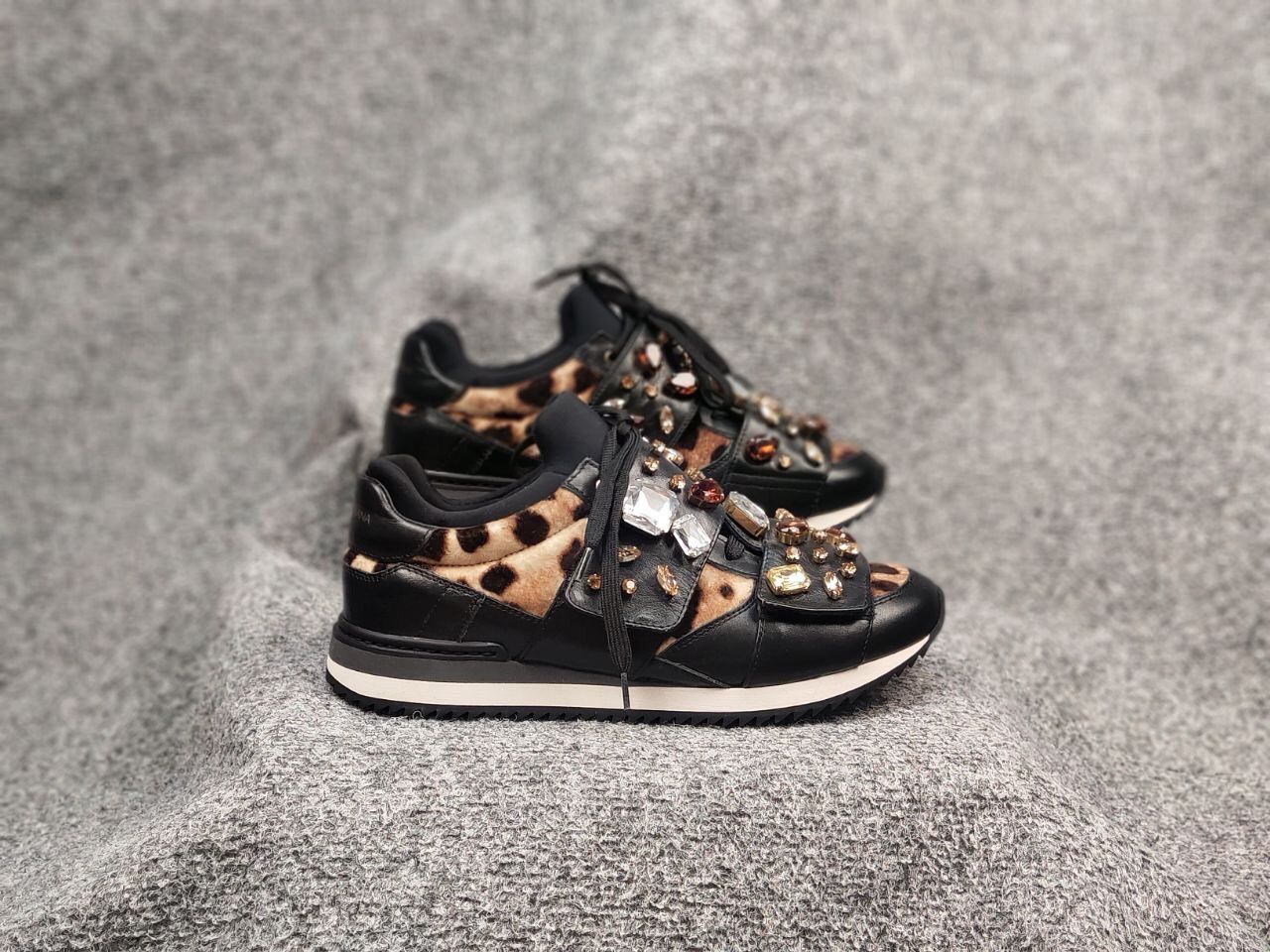 Dolce & Gabbana Dolce & Gabbana Leopard pattern stones velutto Sneakers Size US 9.5 / IT 39.5 - 3 Thumbnail
