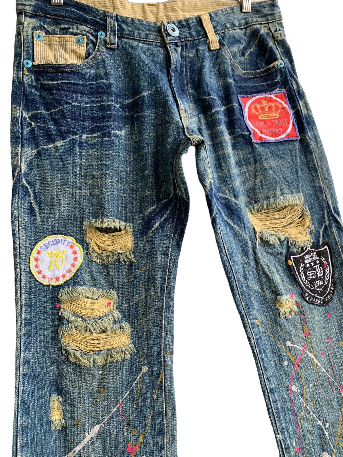 Japanese Brand Japanese Brand Distressed paint splatter jeans Size US 31 - 6 Thumbnail