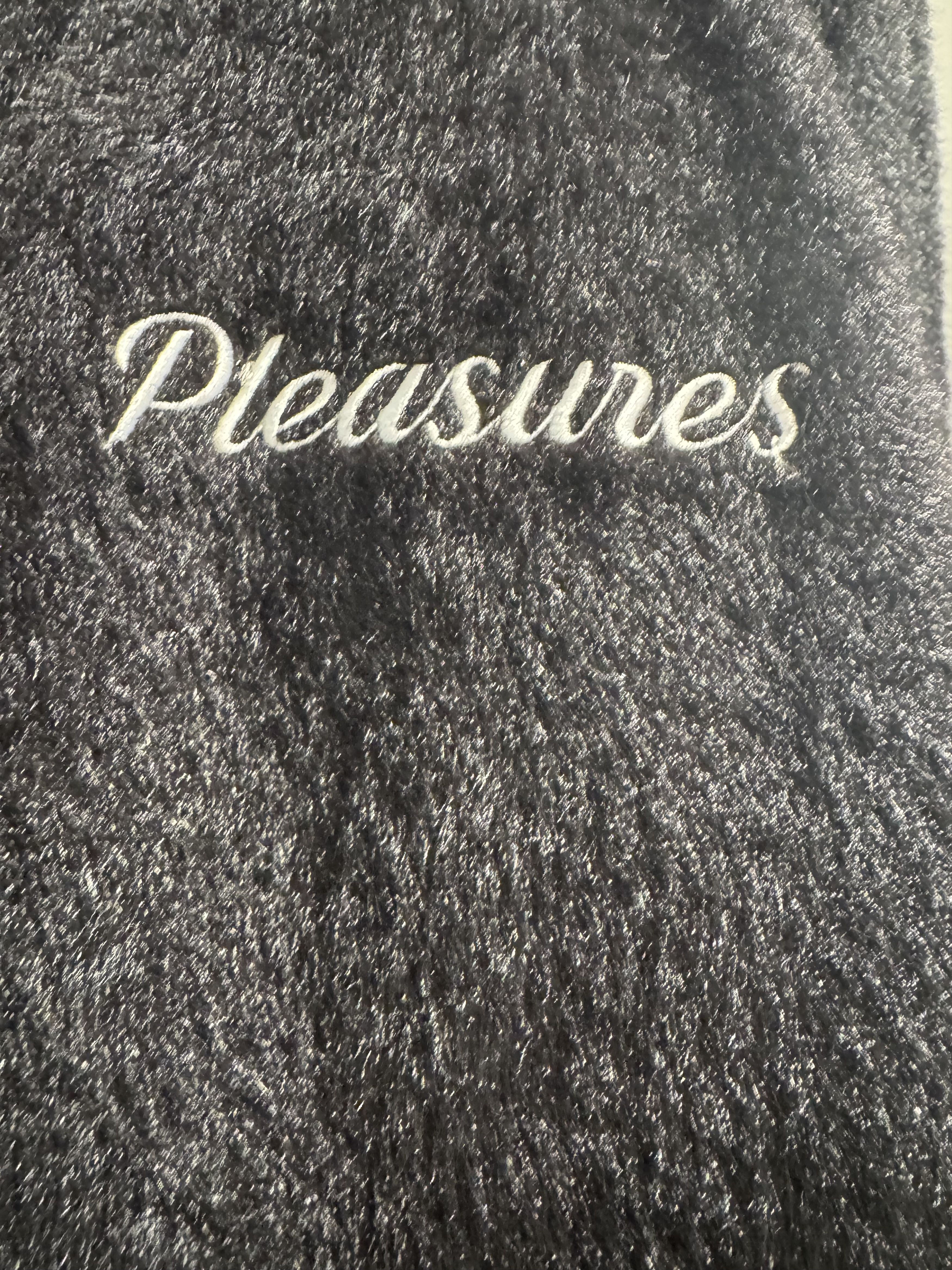 Pleasures New Black Pleasures Fuzzy Cardigan Size XL Heavyweight Size US XL / EU 56 / 4 - 2 Thumbnail