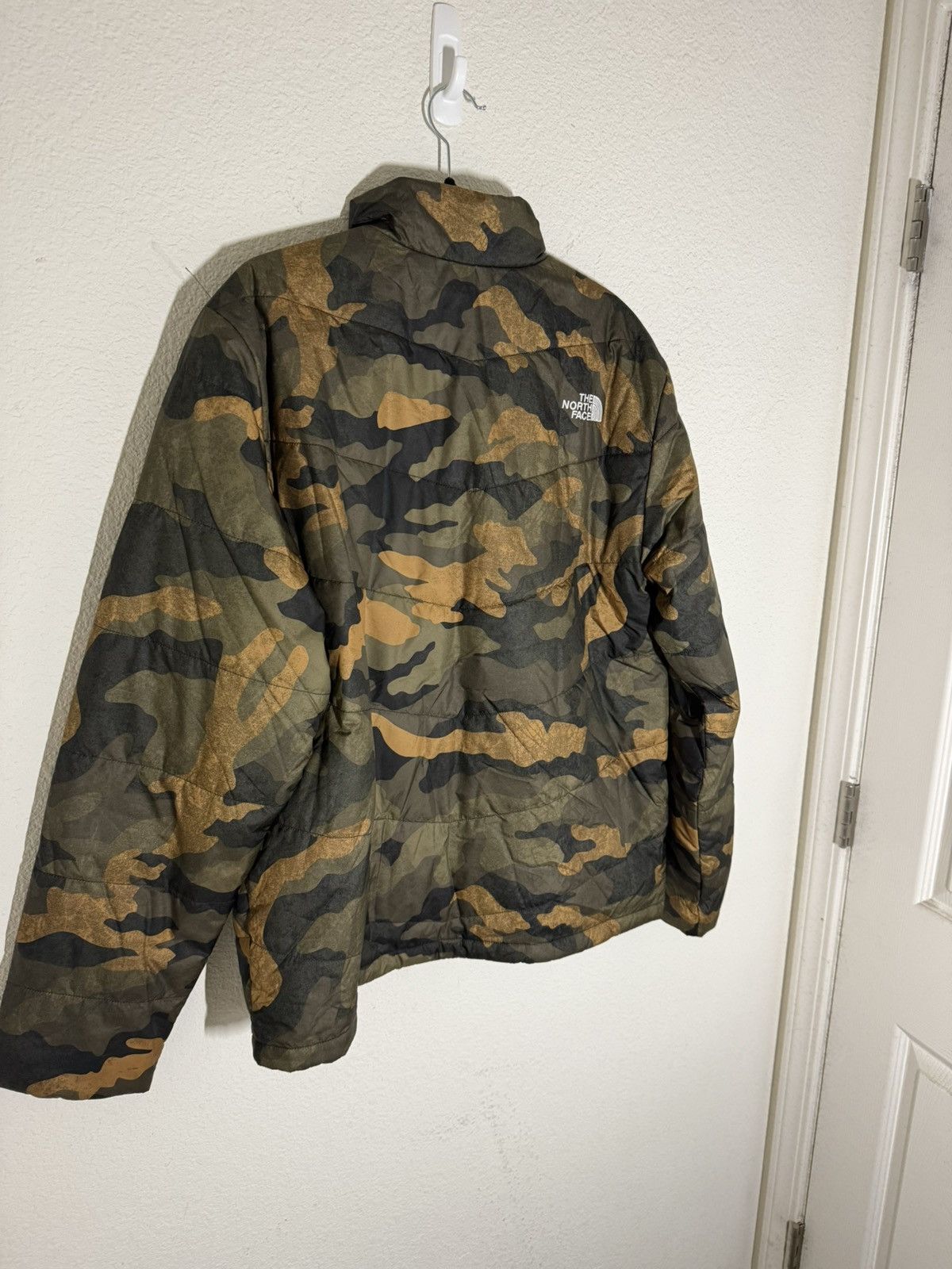 The North Face The North Face insulated jacket Size US L / EU 52-54 / 3 - 5 Thumbnail