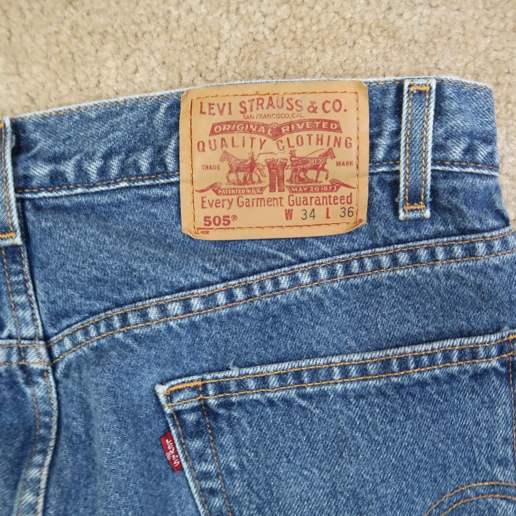 Levi's VINTAGE Levi's 505 Jeans Men 34x36 Blue Denim Straight Leg Regular Fit 90s Size US 34 / EU 50 - 7 Thumbnail