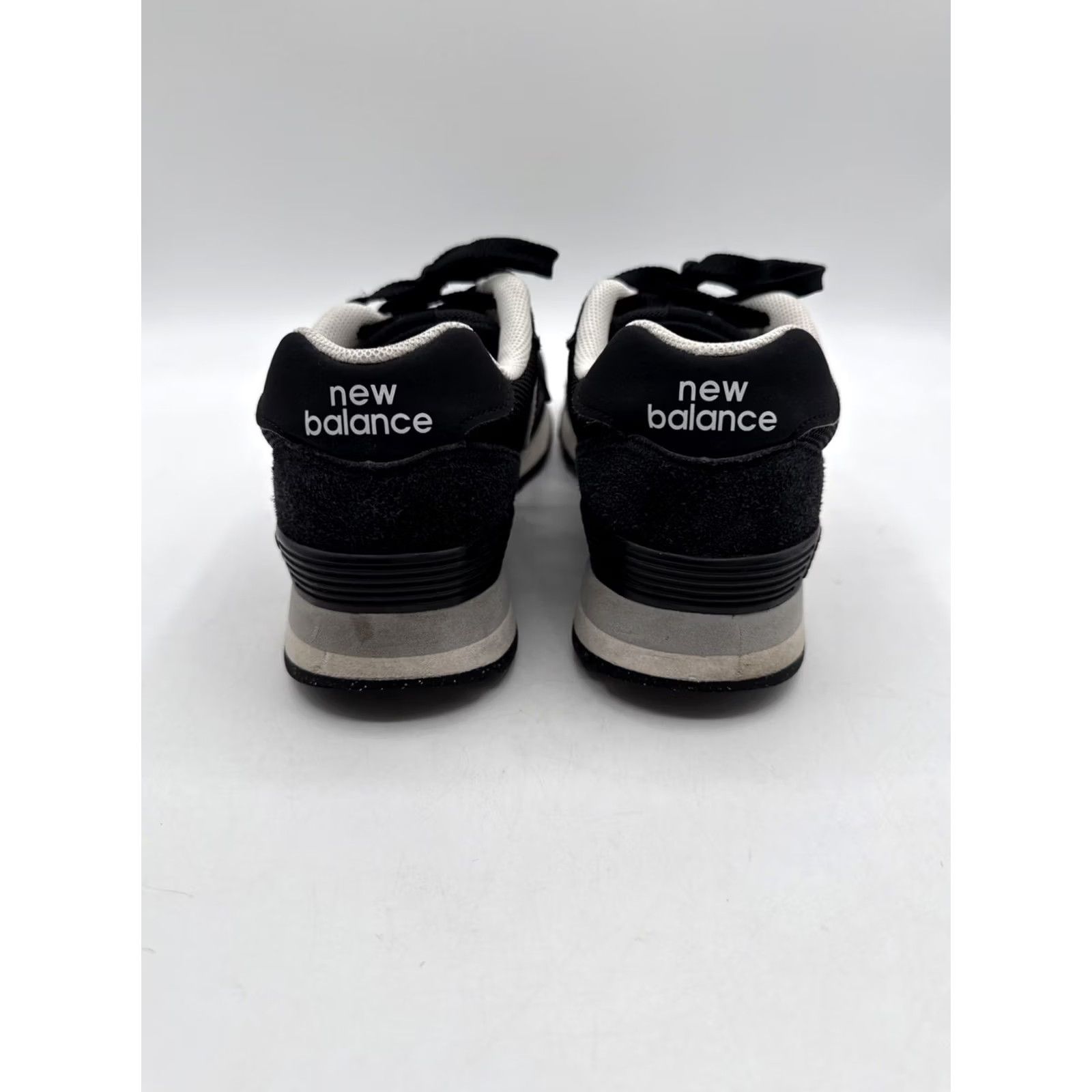 New Balance New Balance Classics 515 V3 Sneaker Suede Black White Women Men 7.5 9 | Walking Comfort Athletic Shoe Size US 7 / IT 37 - 4 Thumbnail