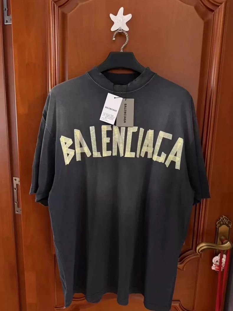 Balenciaga Balenciaga Tape Short Sleeve M Size Size US M / EU 48-50 / 2 - 1 Thumbnail