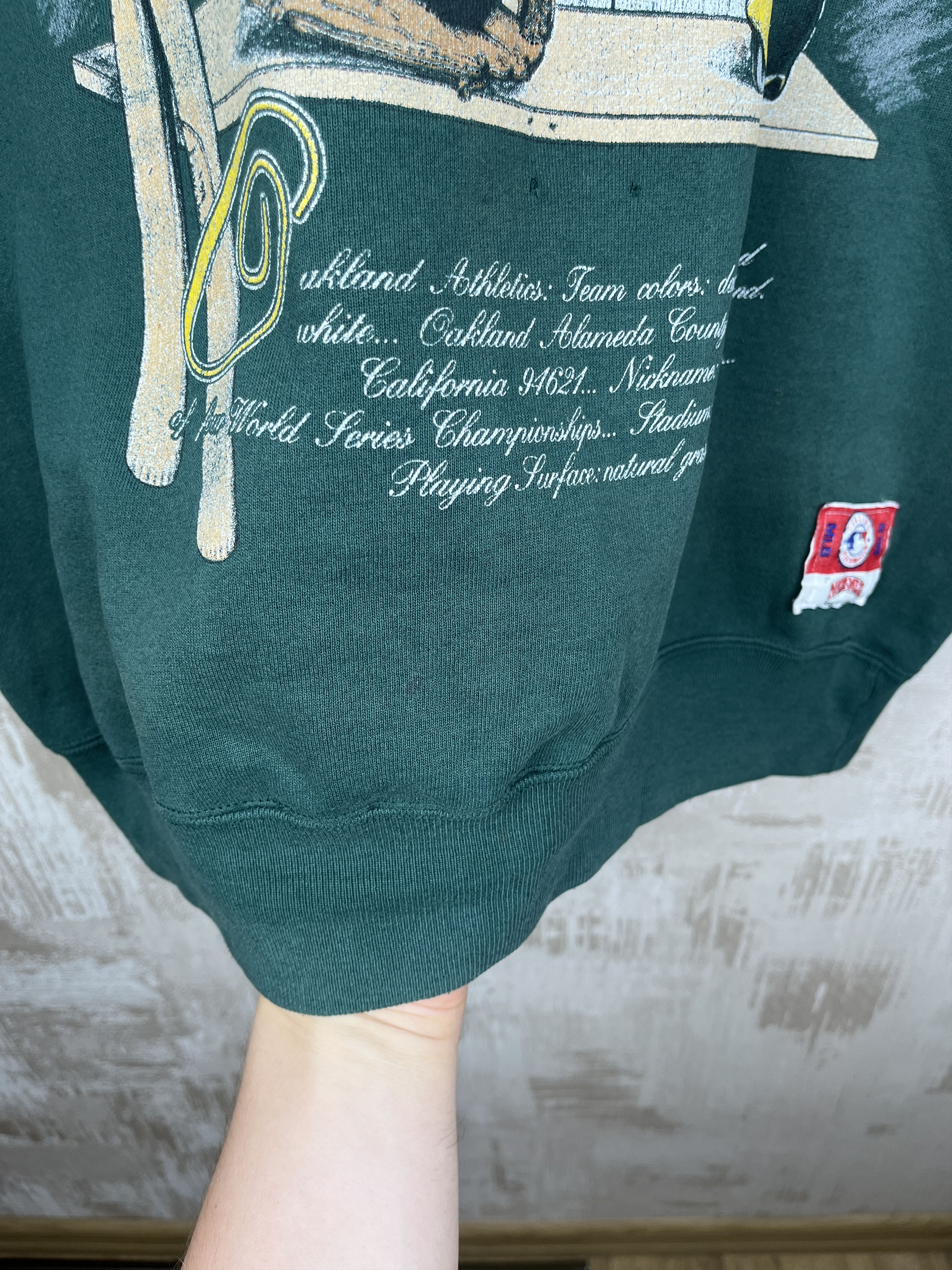 Nutmeg 90's Oakland Athletics A's MBL Nutmeg Vintage Sweatshirt Size US XL / EU 56 / 4 - 5 Thumbnail