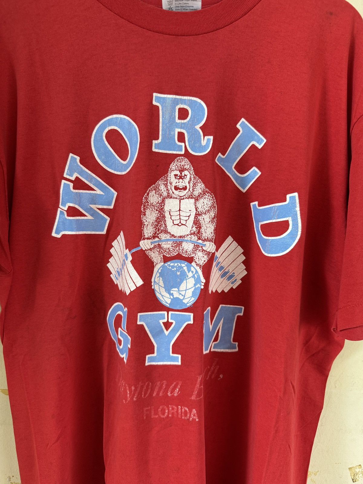 Other *RARE* VINTAGE 90s WORLD GYM FITNESS TEE Size US XL / EU 56 / 4 - 4 Thumbnail