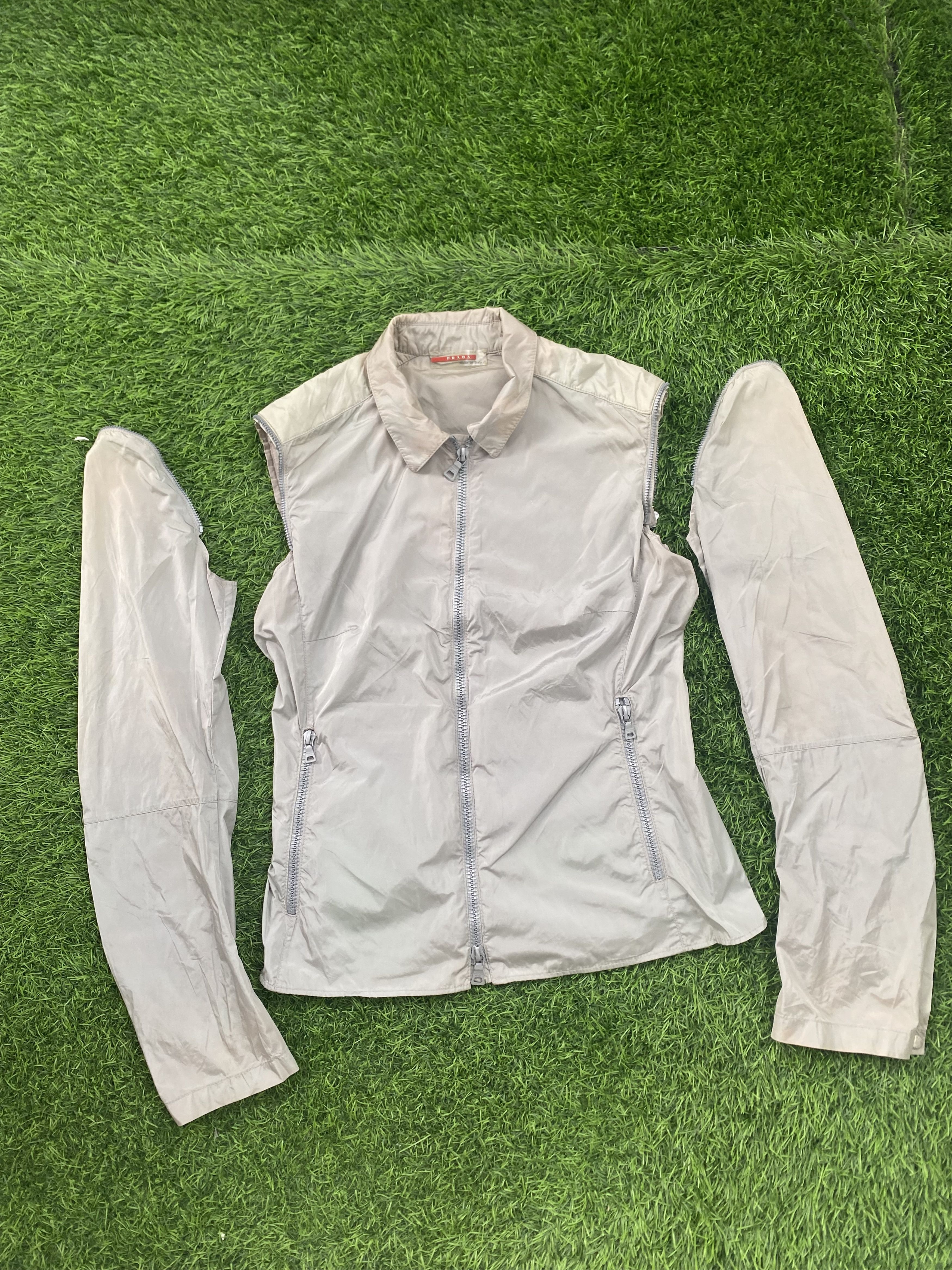Prada Vintage Prada 2 way Light Jacket Size M / US 6-8 / IT 42-44 - 2 Thumbnail