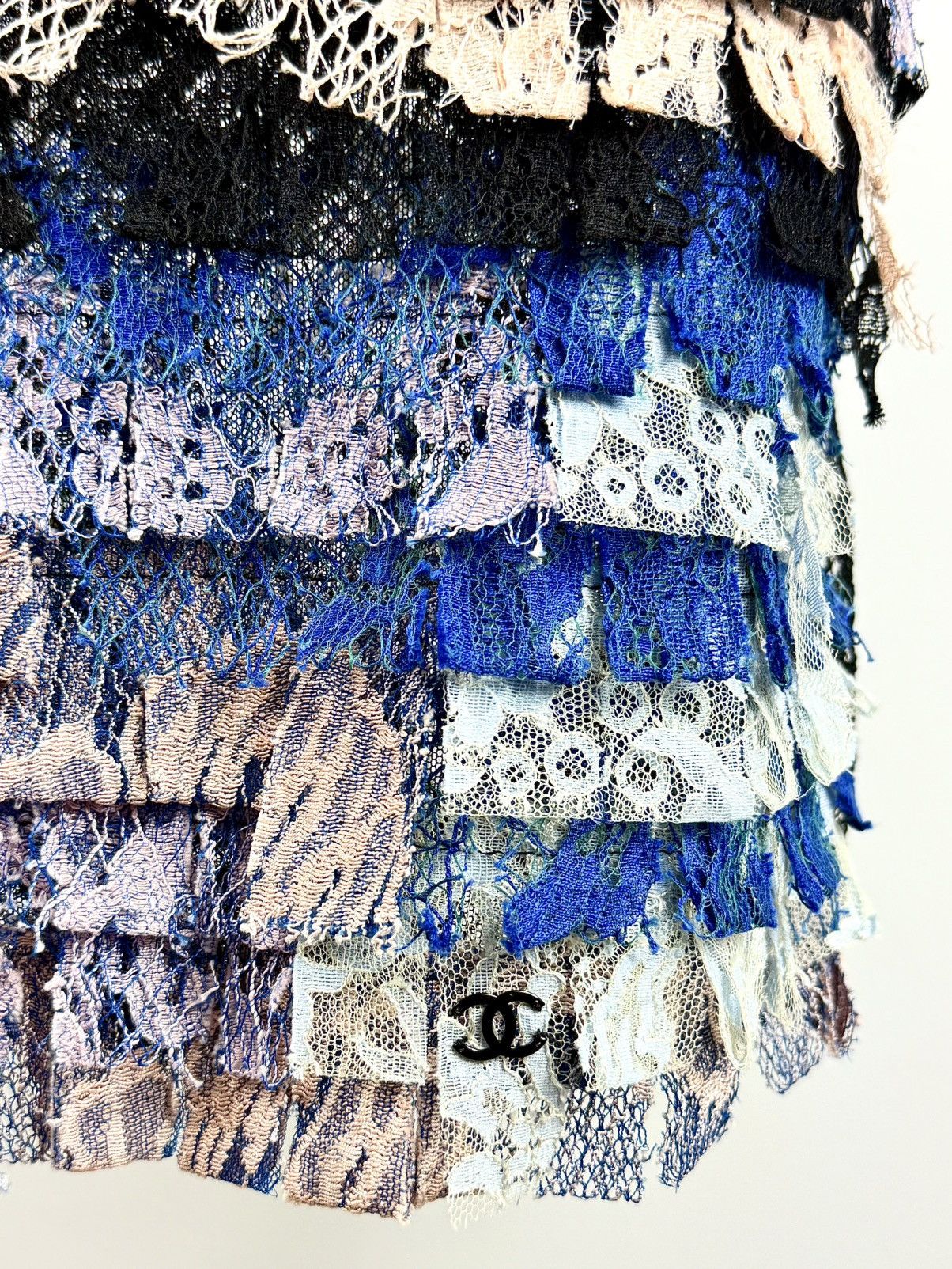Chanel Chanel - Karl Lagerfeld - SS16 - Seoul - Lace - Patch- Top Size XS / US 0-2 / IT 36-38 - 4 Thumbnail