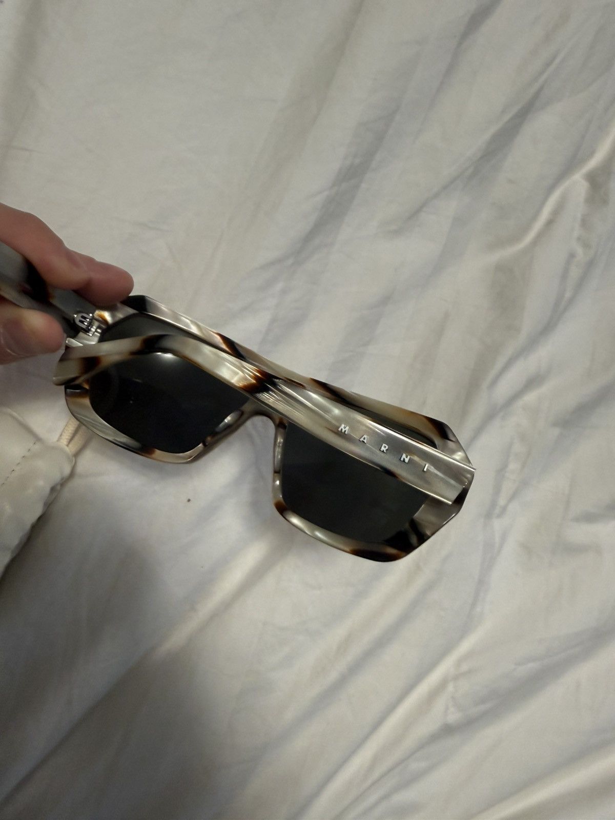 Marni Marni Dhazut Sunglasses Size ONE SIZE - 3 Thumbnail